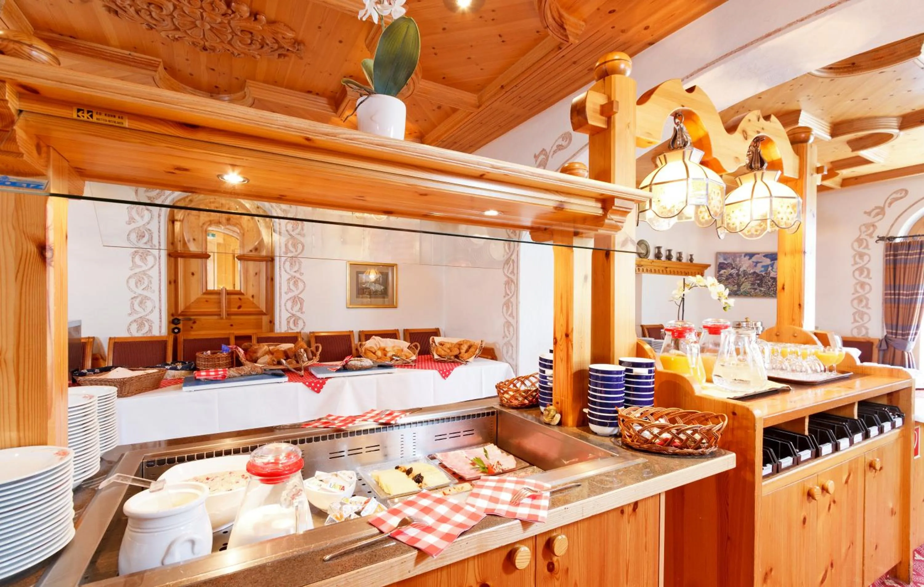 Restaurant/places to eat in Derby Swiss Quality Hotel