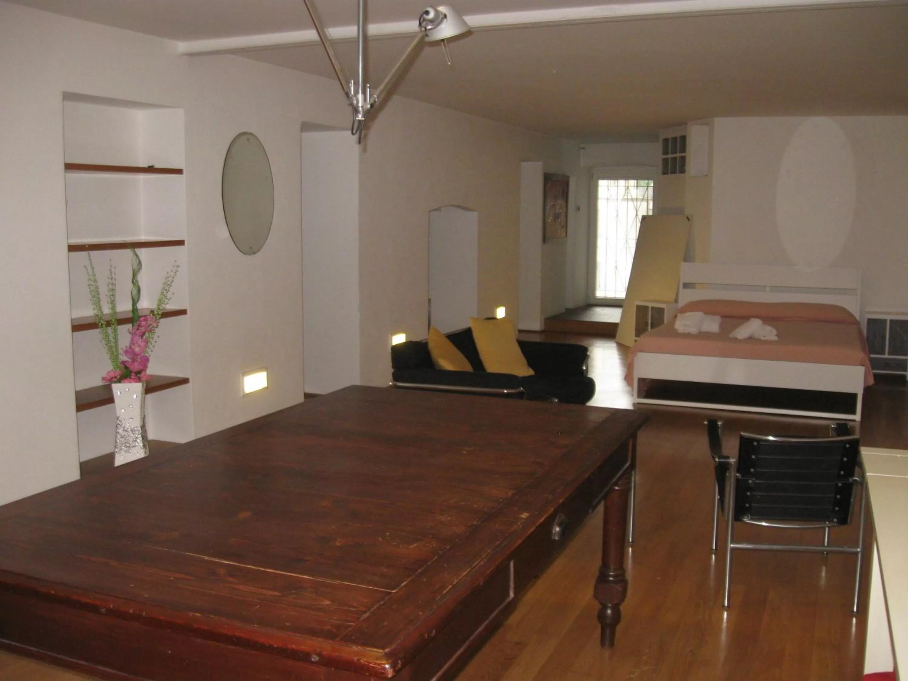 Living room, Bed in Zaffiro Blu Airport