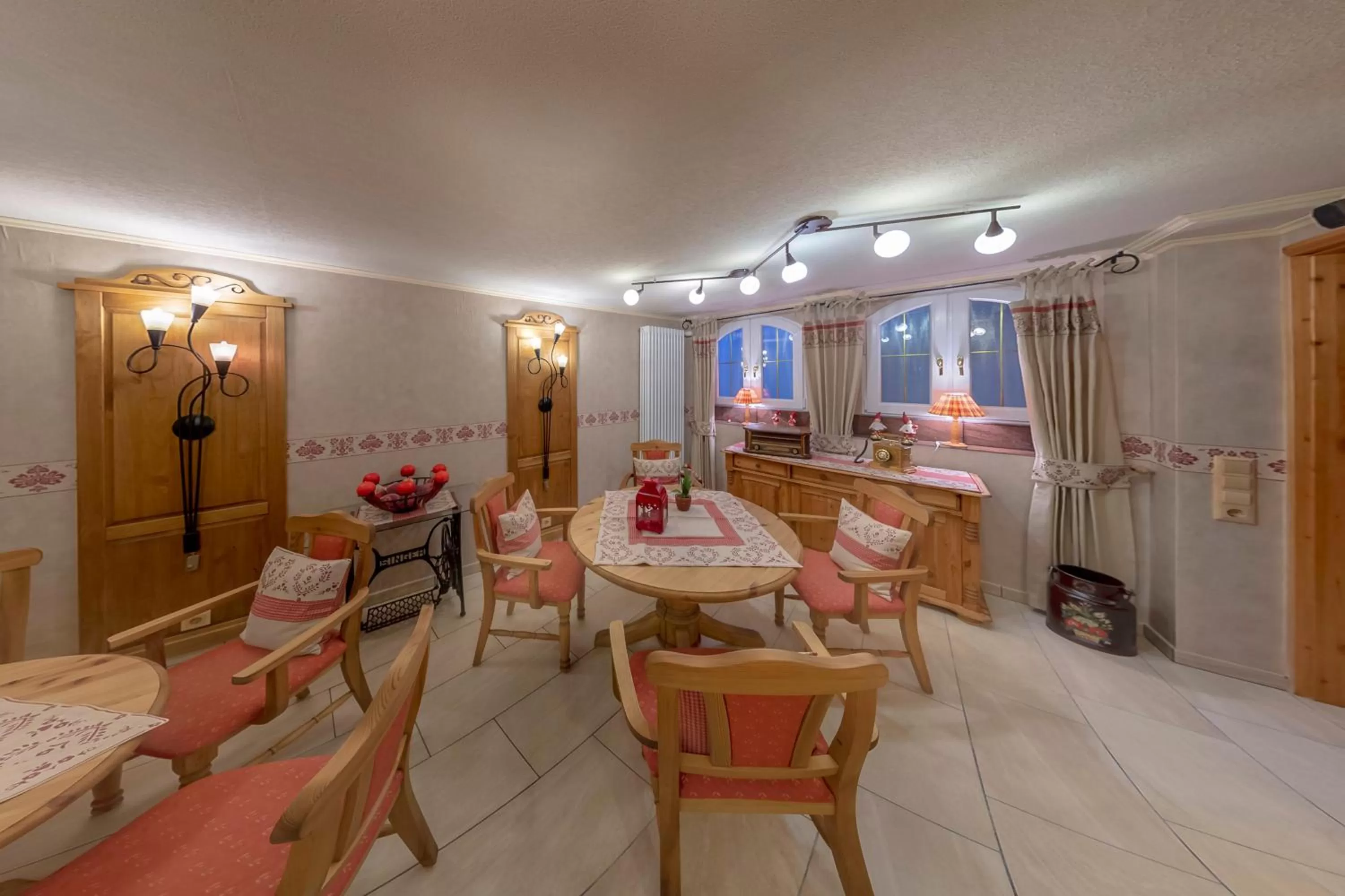 Restaurant/places to eat in Hotel Höhn