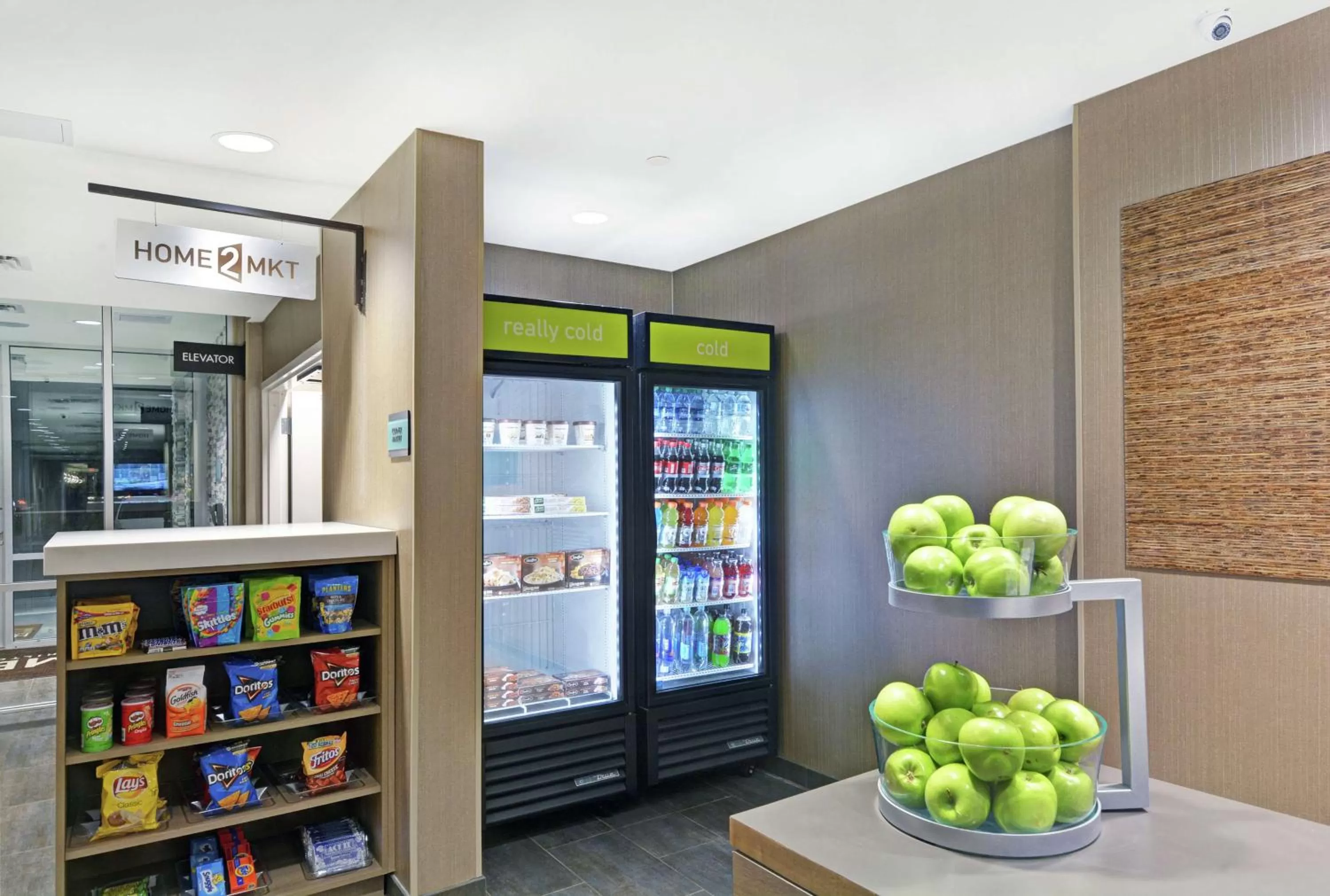 Restaurant/places to eat in Home2 Suites By Hilton Richmond Hill Savannah I-95