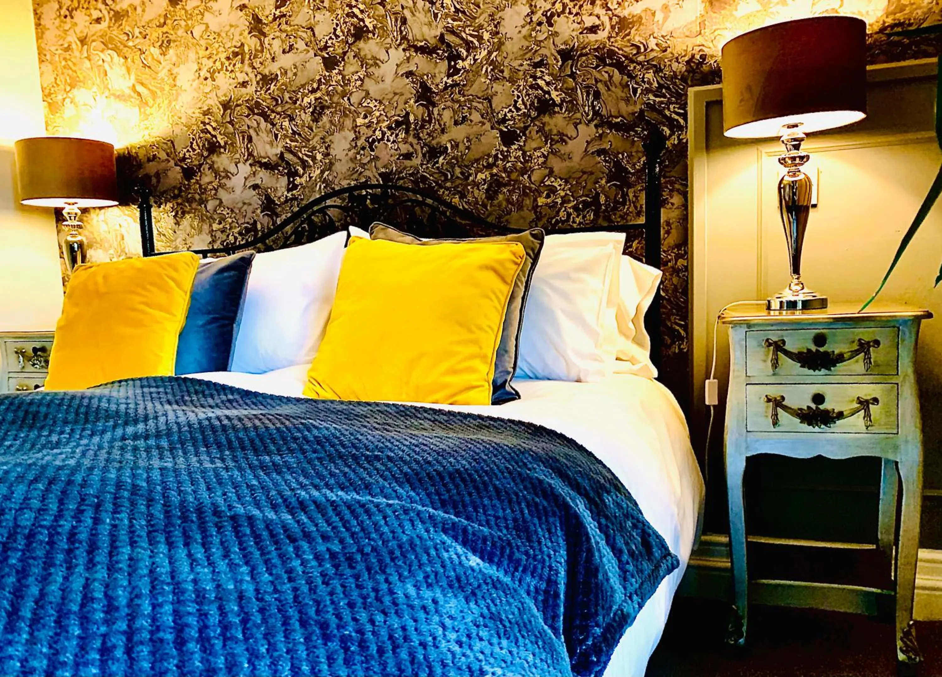 Bed in The Capon Tree Town House