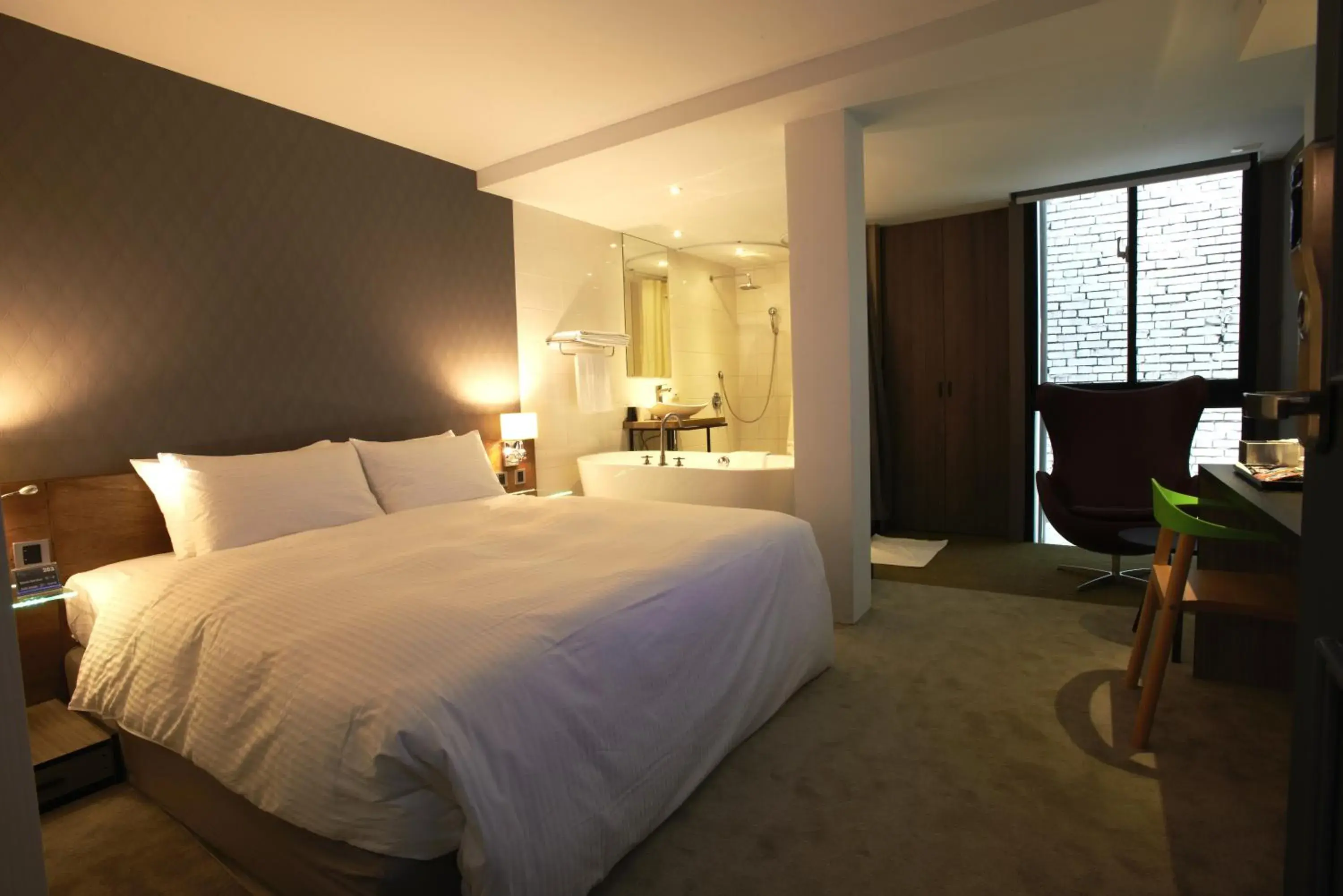 Deluxe Double Room with Bath in Hotel That Deluxe Double Room with Bath in Hotel That