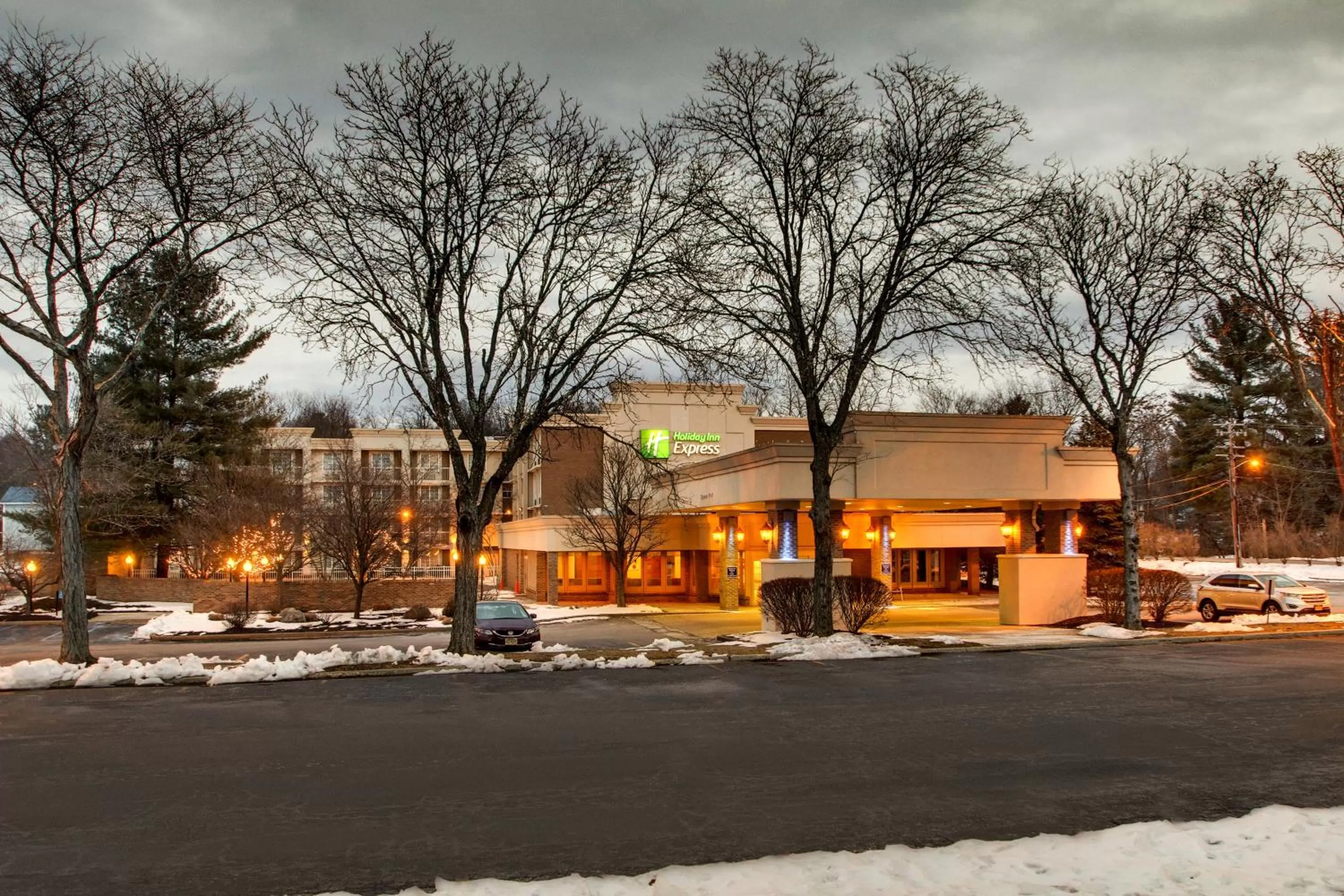 Property building in Holiday Inn Express Poughkeepsie by IHG