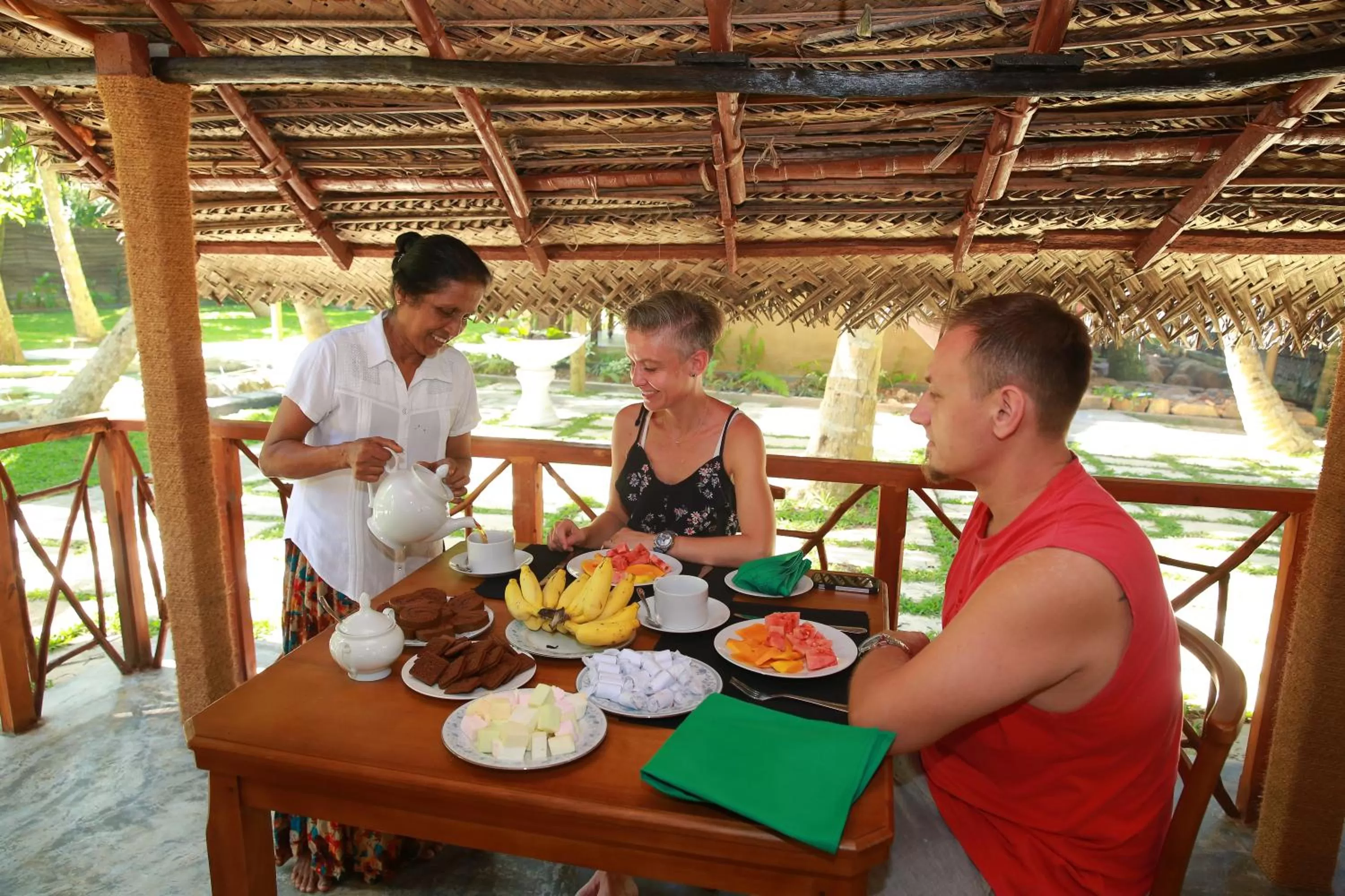 Restaurant/places to eat in Limecabanas-srilanka