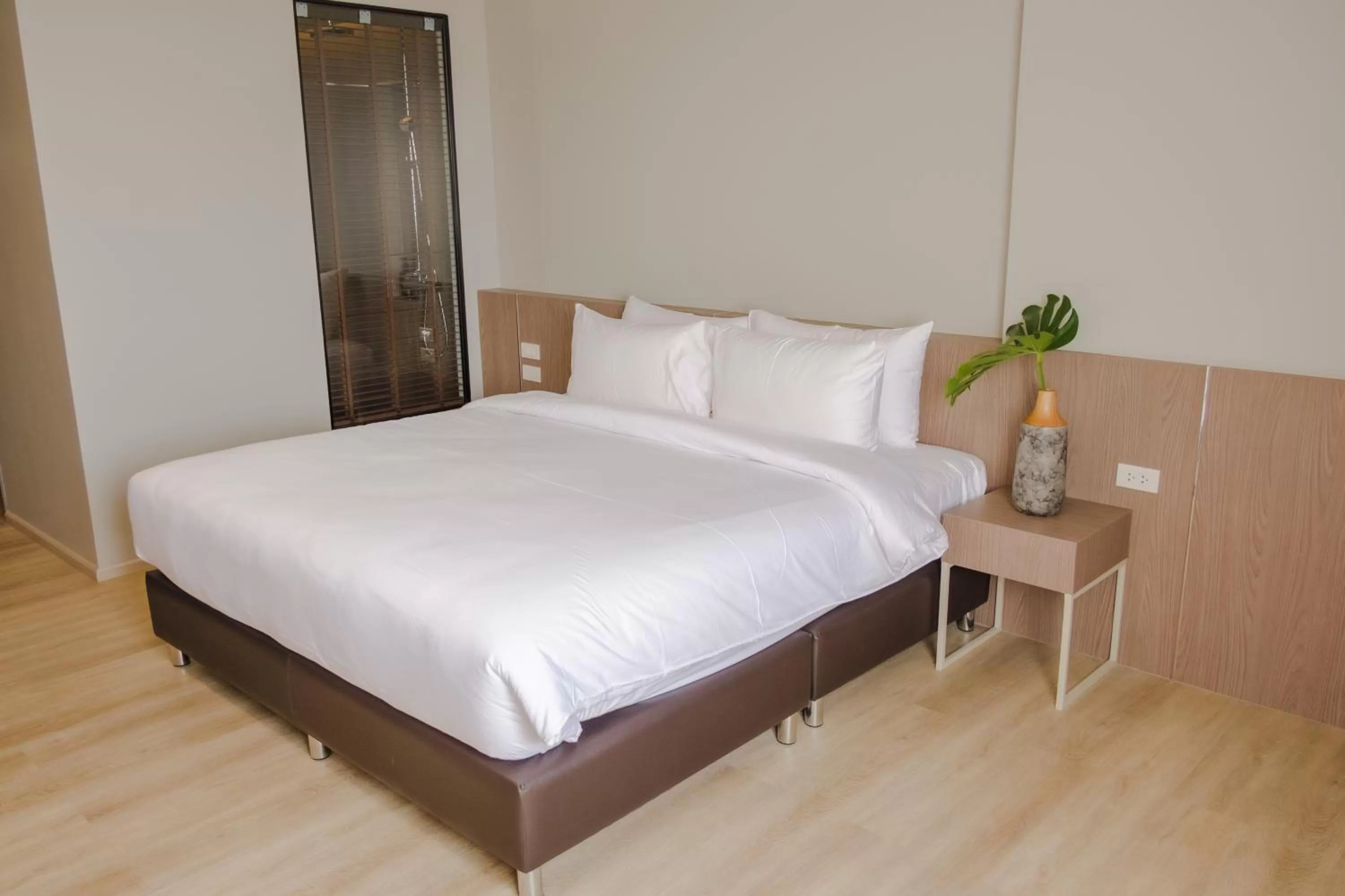 Bedroom, Bed in The Rise Suites Hotel, Chiang Mai - SHA Extra Plus