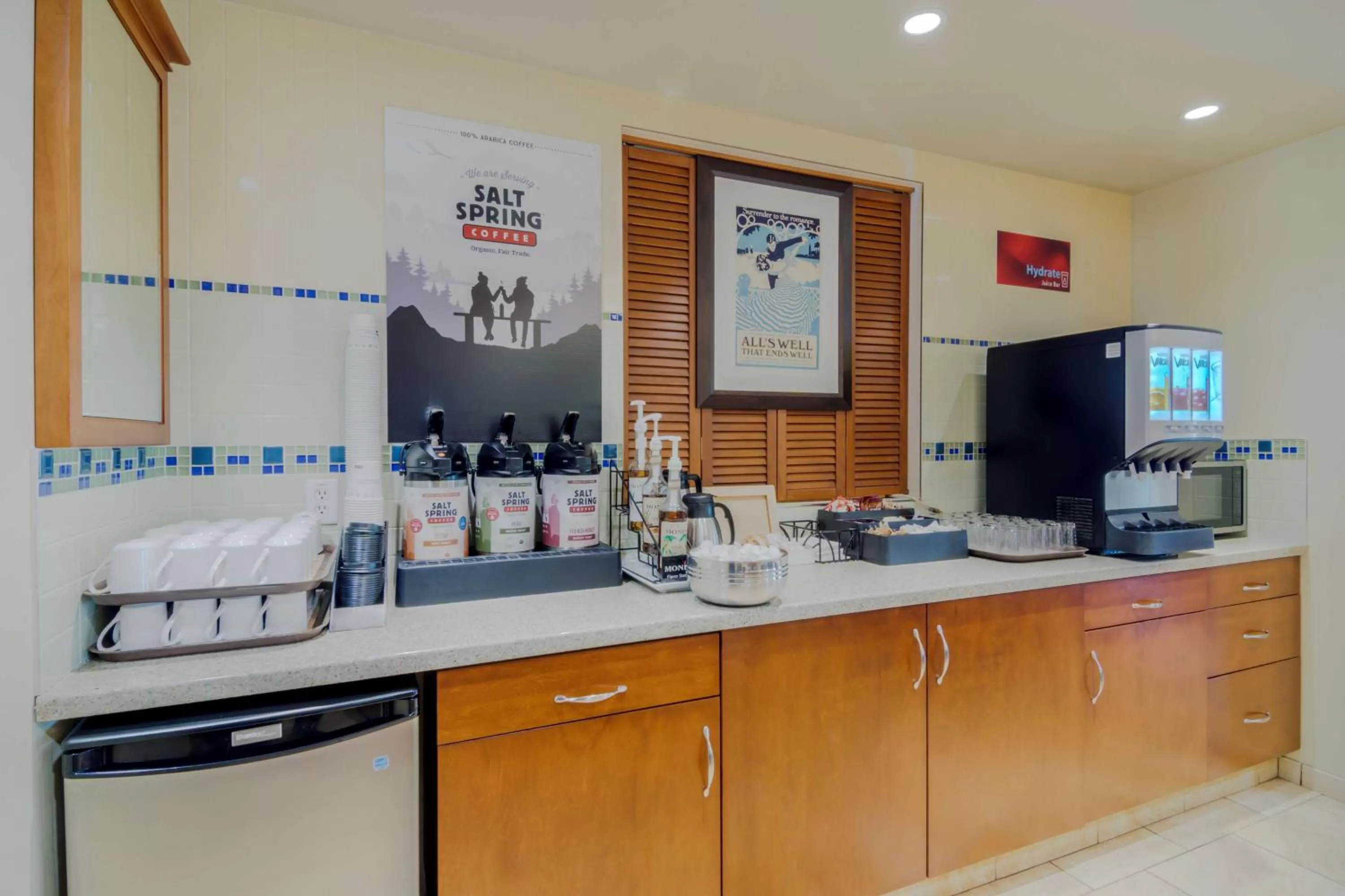 Breakfast in Best Western PLUS Chemainus Inn