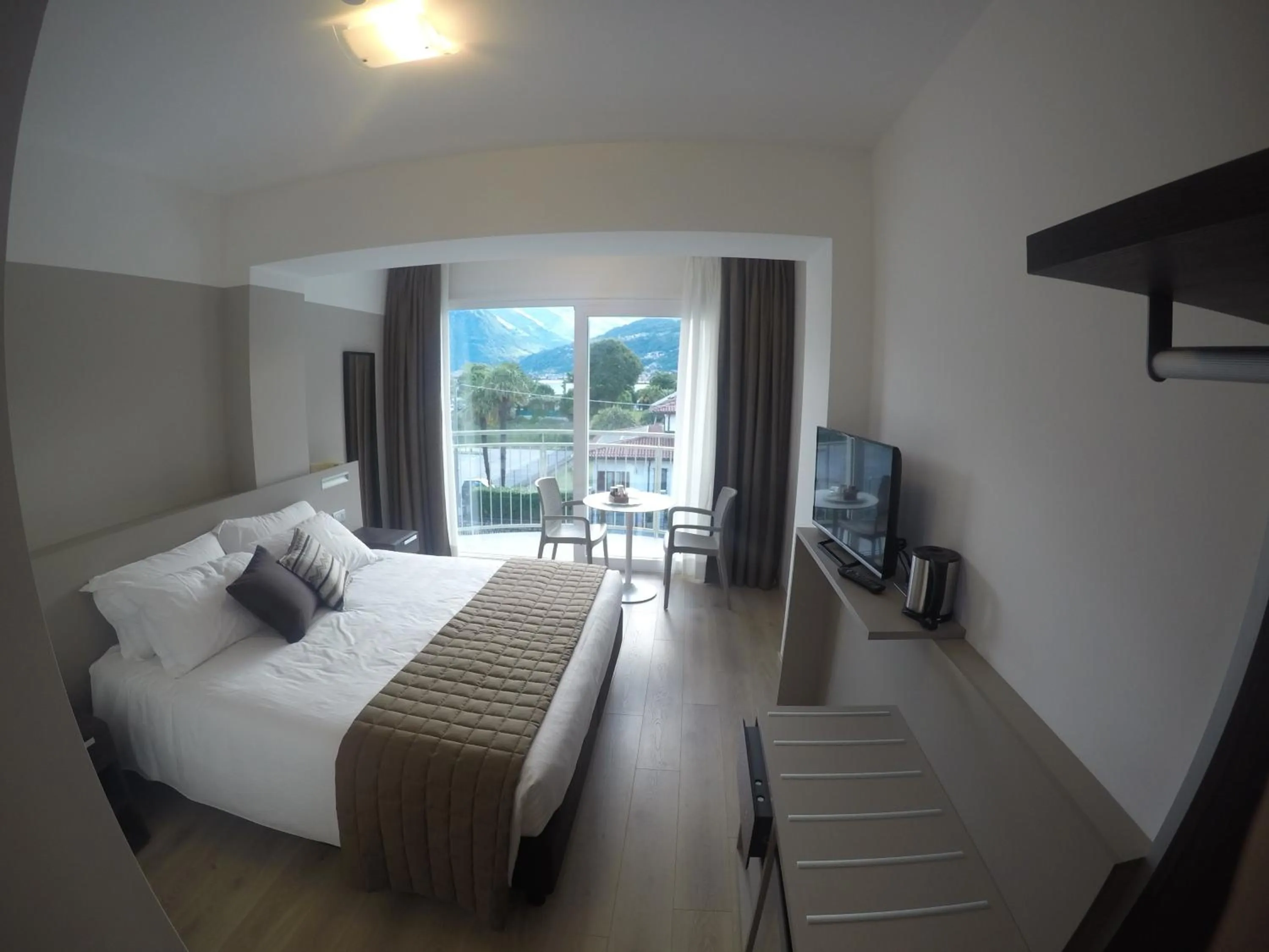 Photo of the whole room, Bed in Hotel Vischi