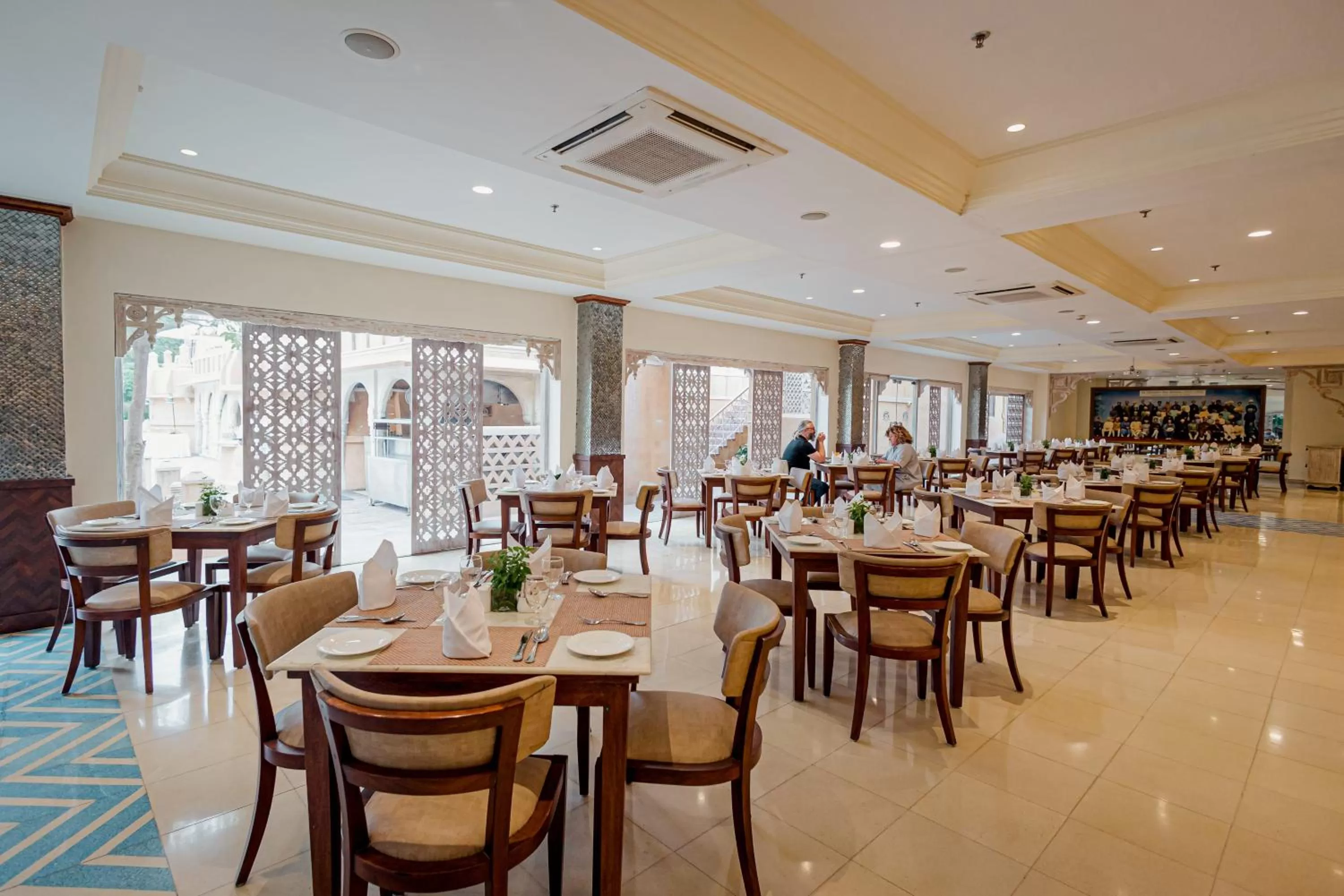 Restaurant/places to eat in Ajit Bhawan - A Palace Resort