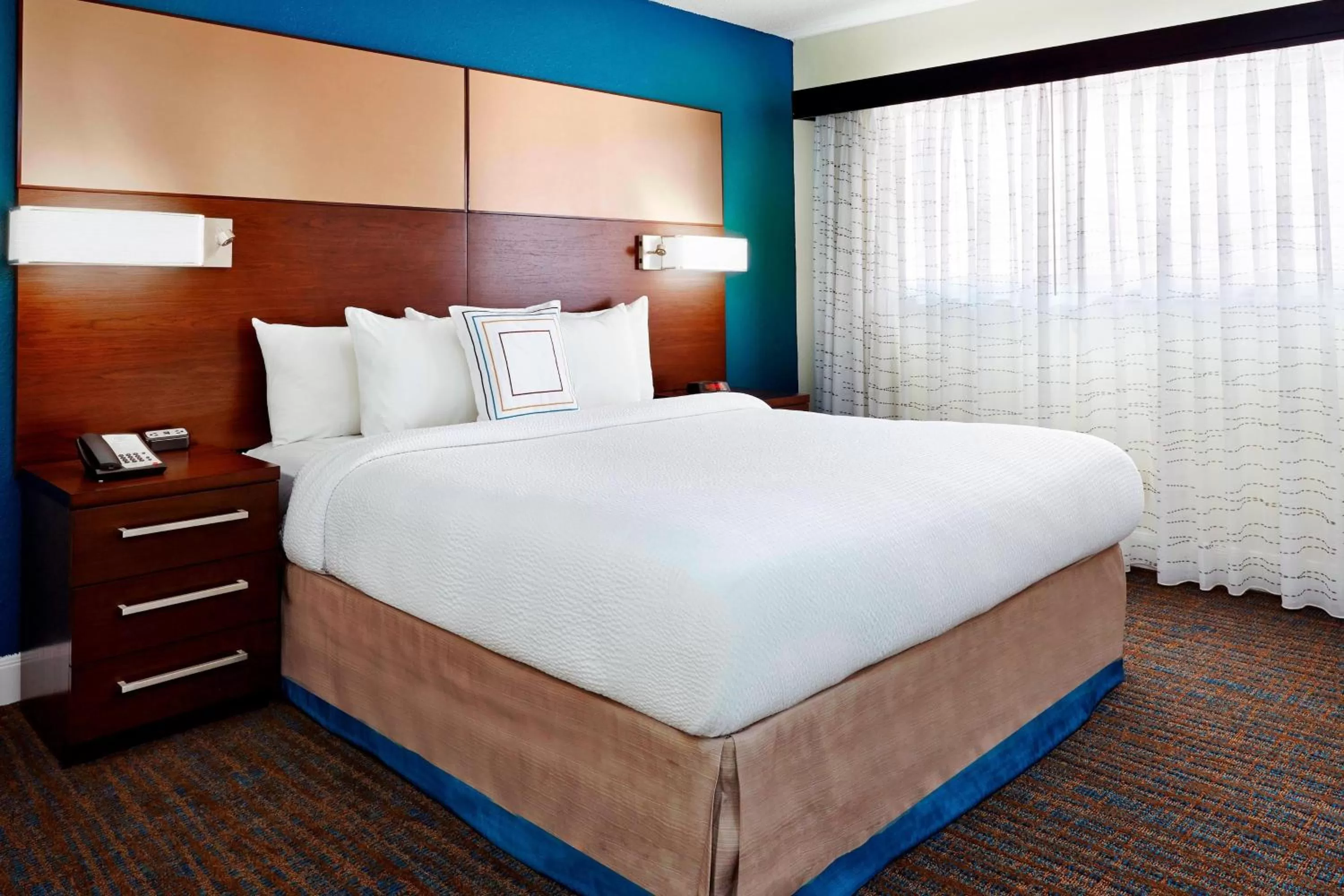Bedroom, Bed in Residence Inn Houston by The Galleria