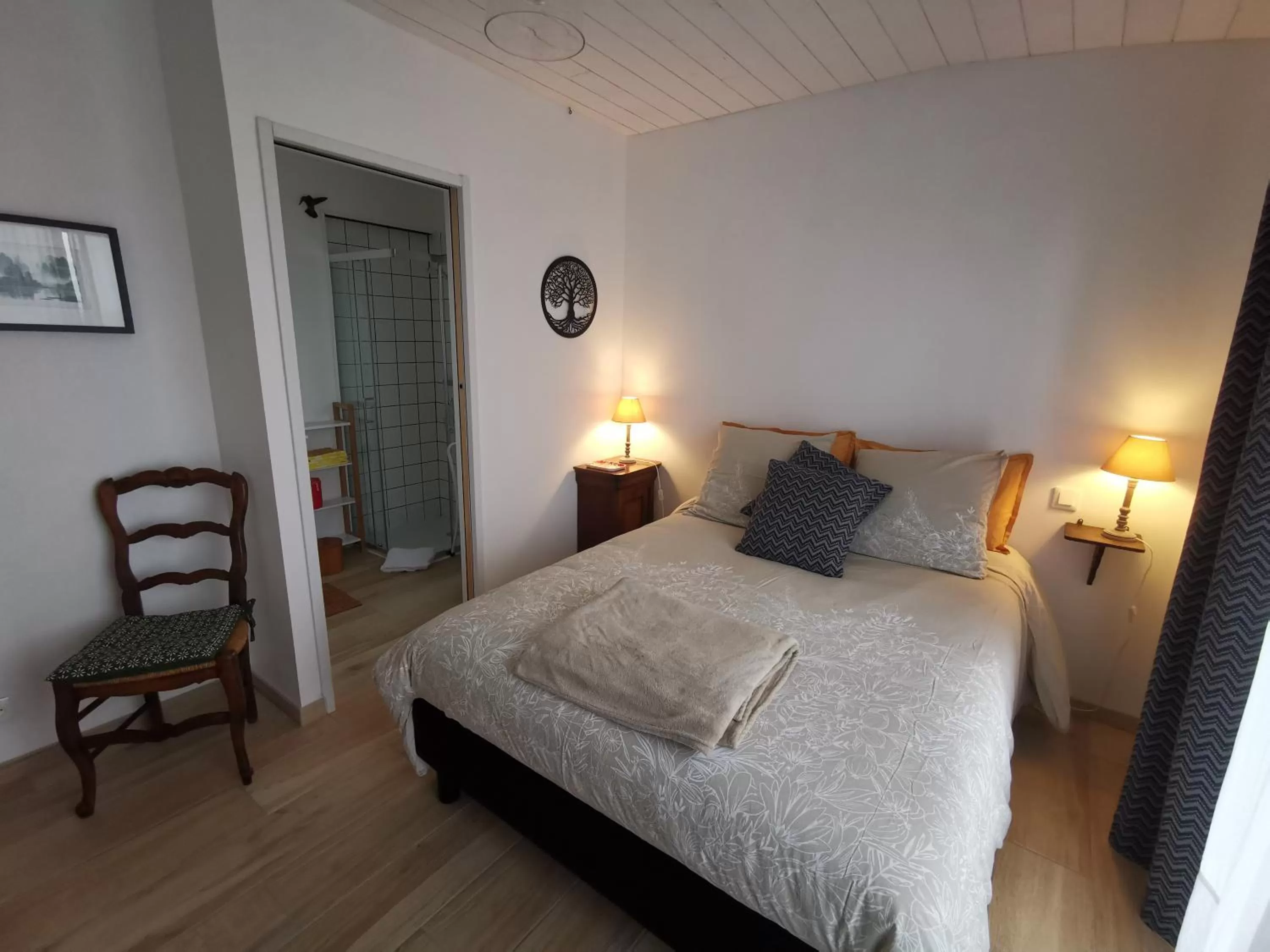 Bedroom, Bed in Le moulin de La Retardière