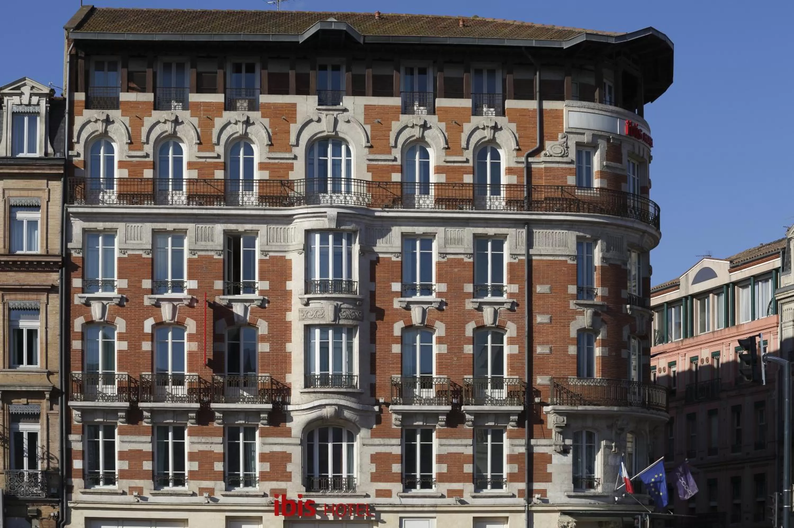 Facade/entrance in ibis Toulouse Gare Matabiau
