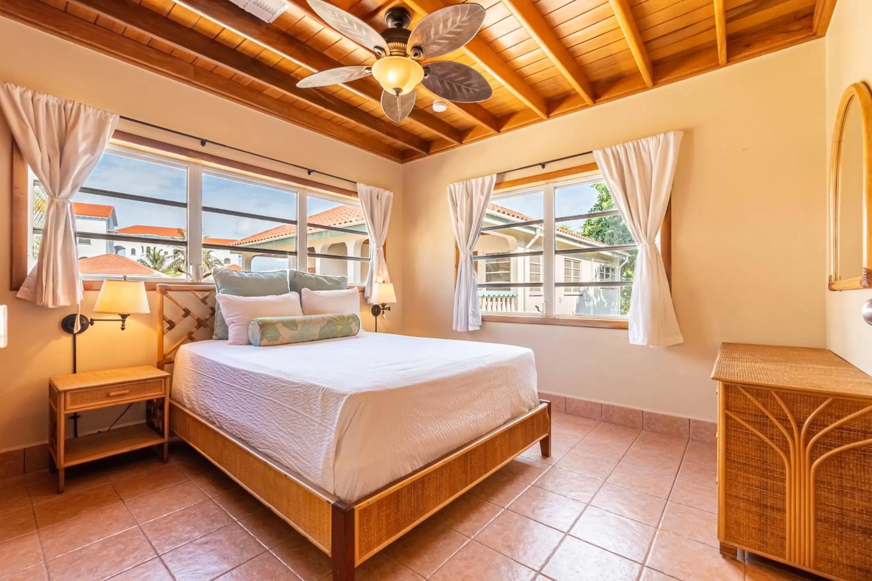 Sea View Upper Level Suite in Belizean Shores Resort Sea View Upper Level Suite in Belizean Shores Resort