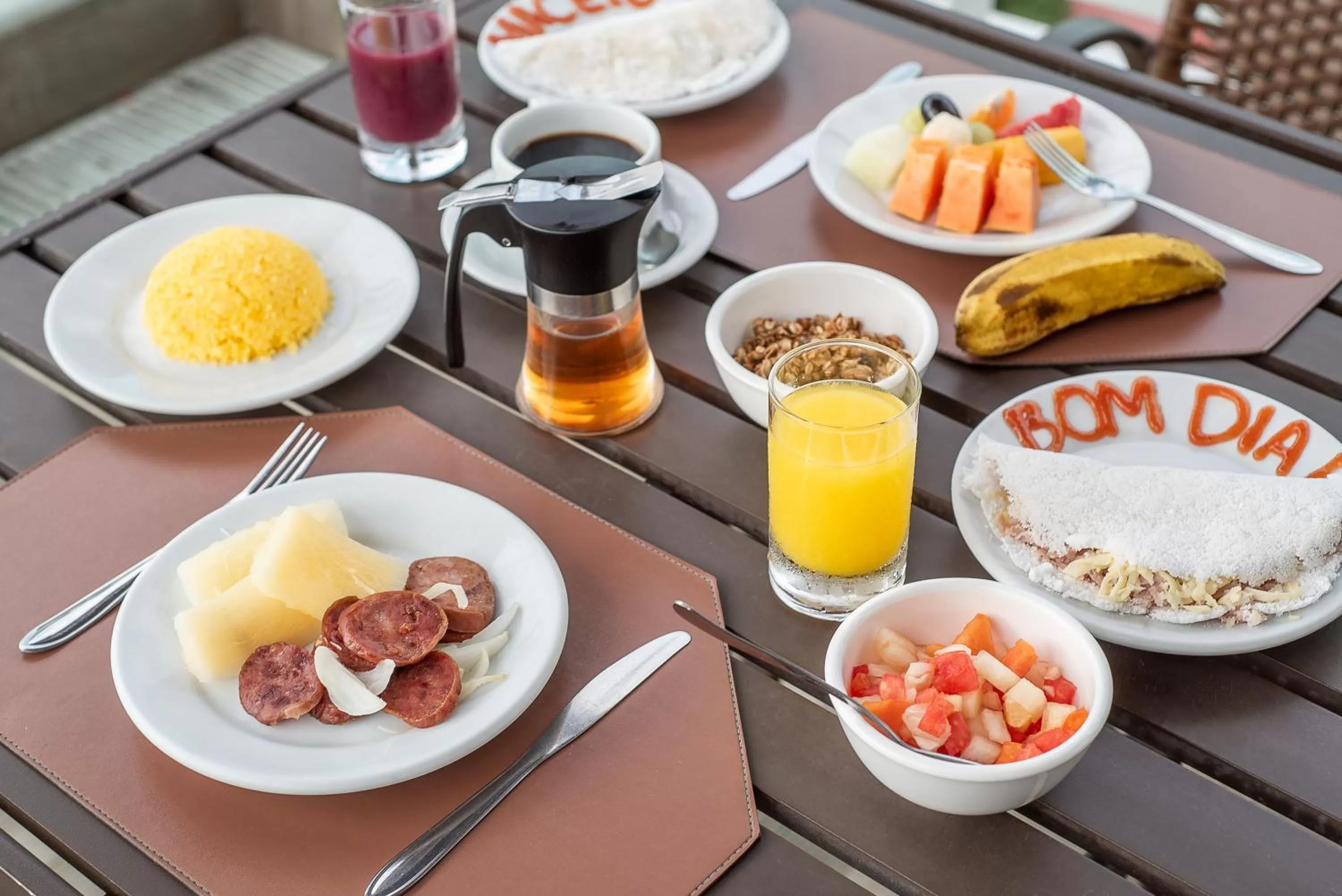 Restaurant/places to eat in Tambaqui Praia Hotel