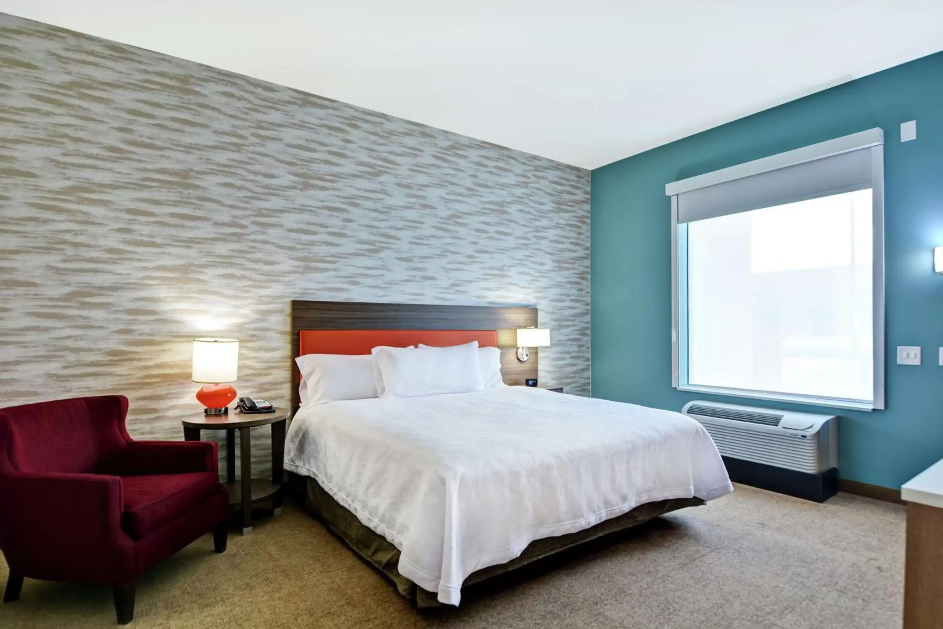 One-Bedroom King Suite - Non-Smoking in Home2 Suites By Hilton Bedford Dfw West One-Bedroom King Suite - Non-Smoking in Home2 Suites By Hilton Bedford Dfw West