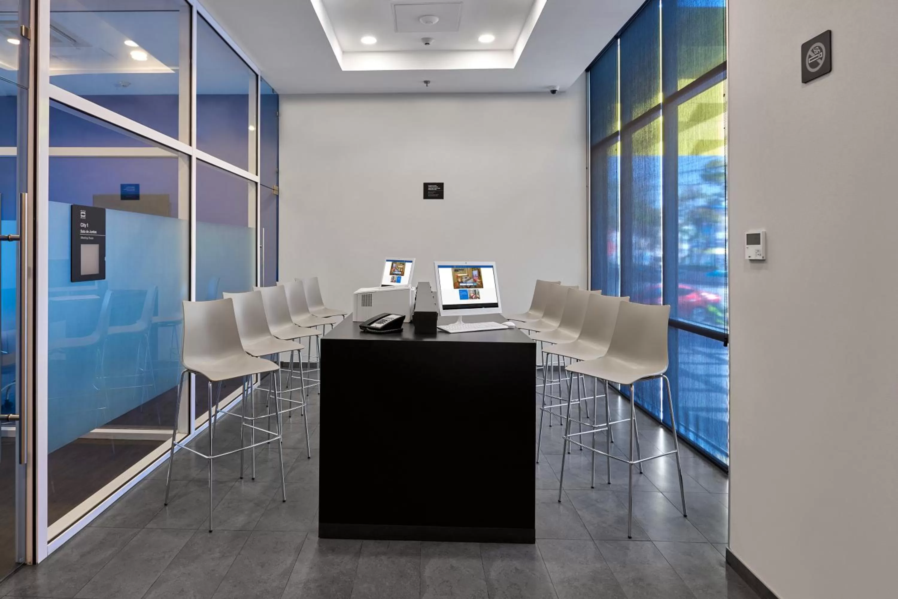 Business facilities in City Express by Marriott Ciudad de México La Villa