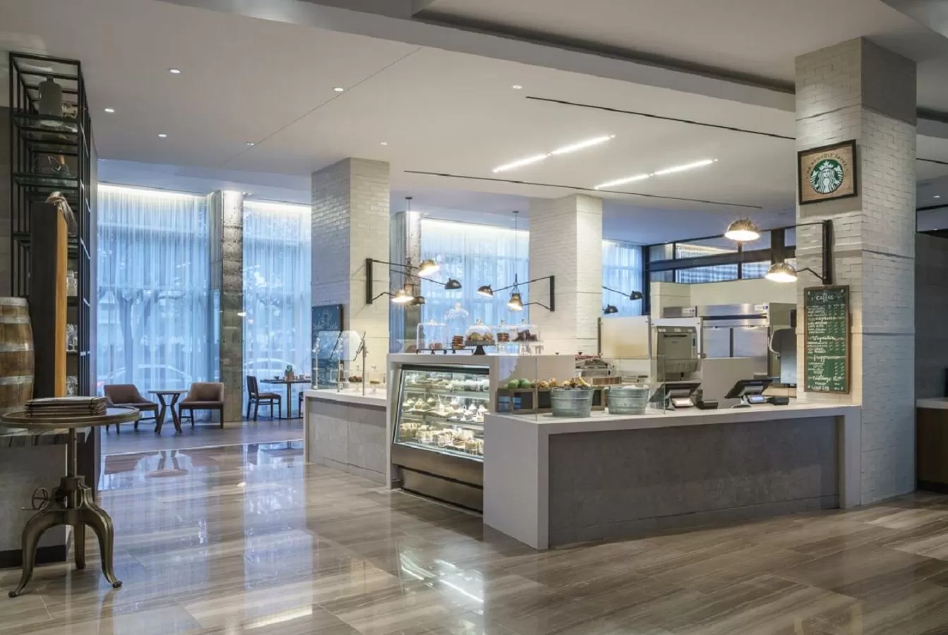 Restaurant/places to eat in Hyatt Regency Houston Galleria