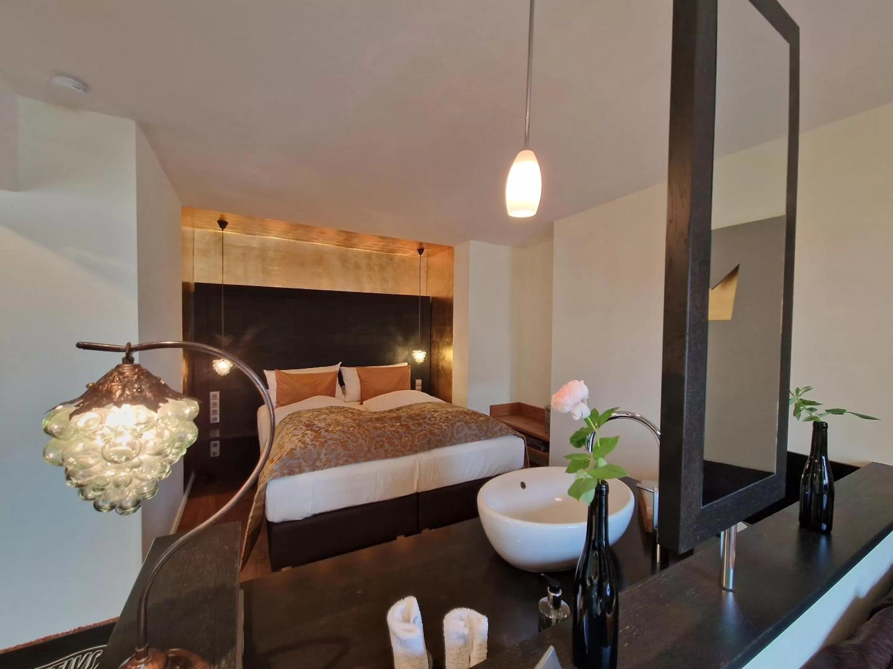 Bed in Laurentius Boutique-Hotel & Restaurant