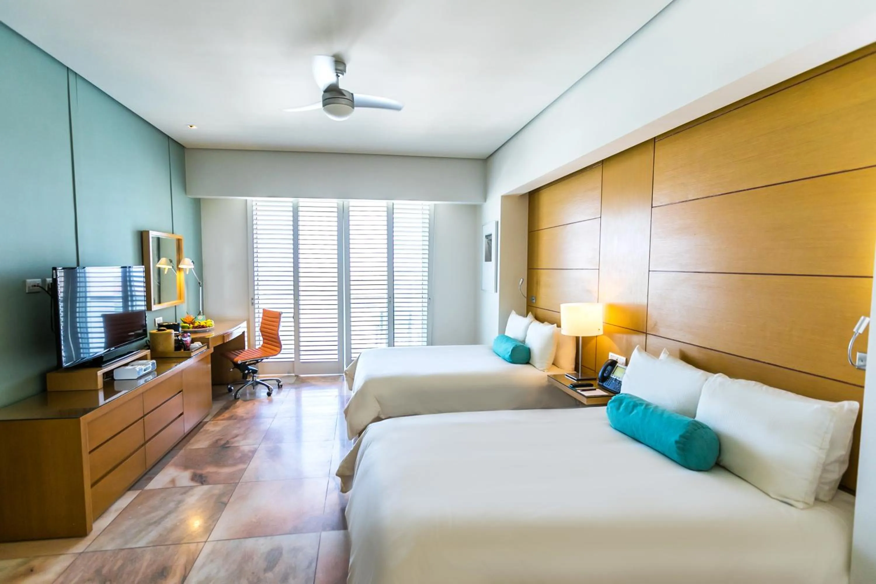 Bedroom, Bed in Palacio Mundo Imperial Riviera Diamante Acapulco