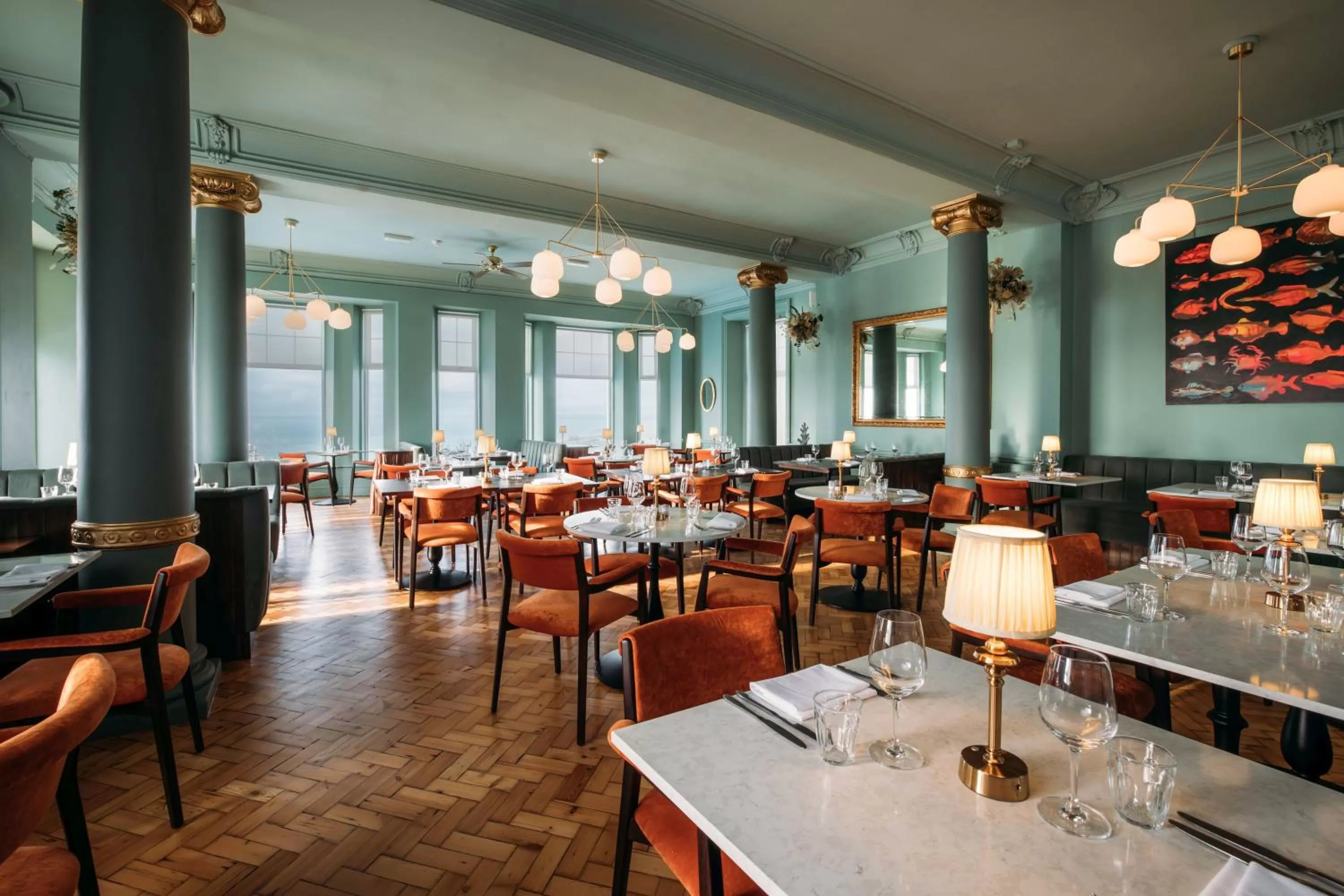 Restaurant/places to eat in Polurrian on the Lizard