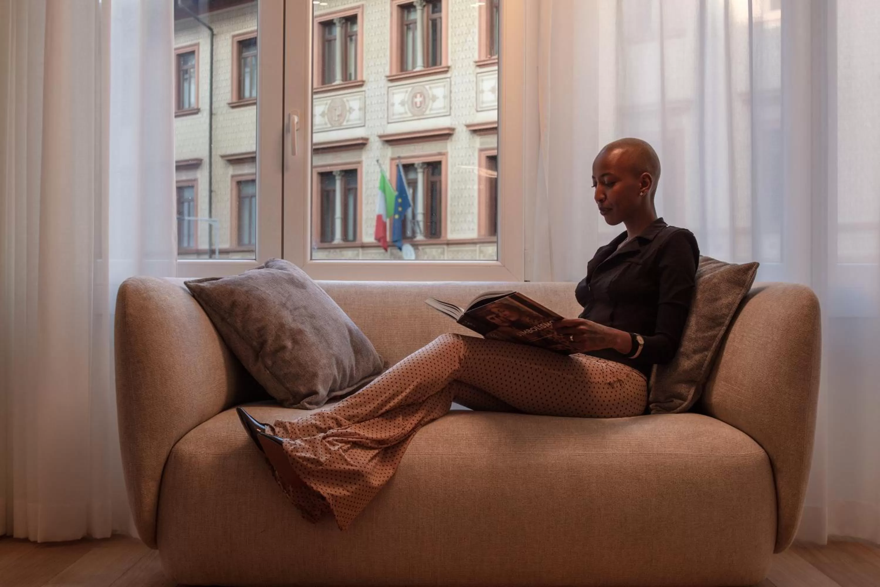 Living room in Sant'Ambrogio Apartments, Reception h24