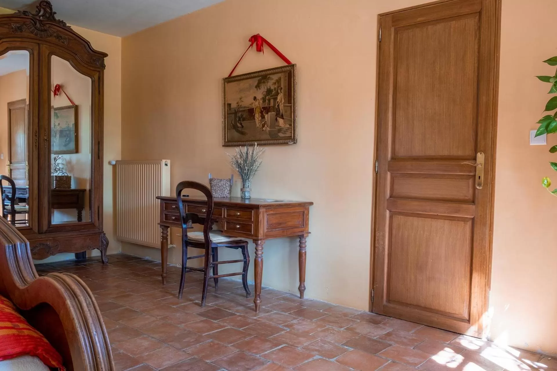Bedroom, Dining Area in Chambre d'hôtes Belair