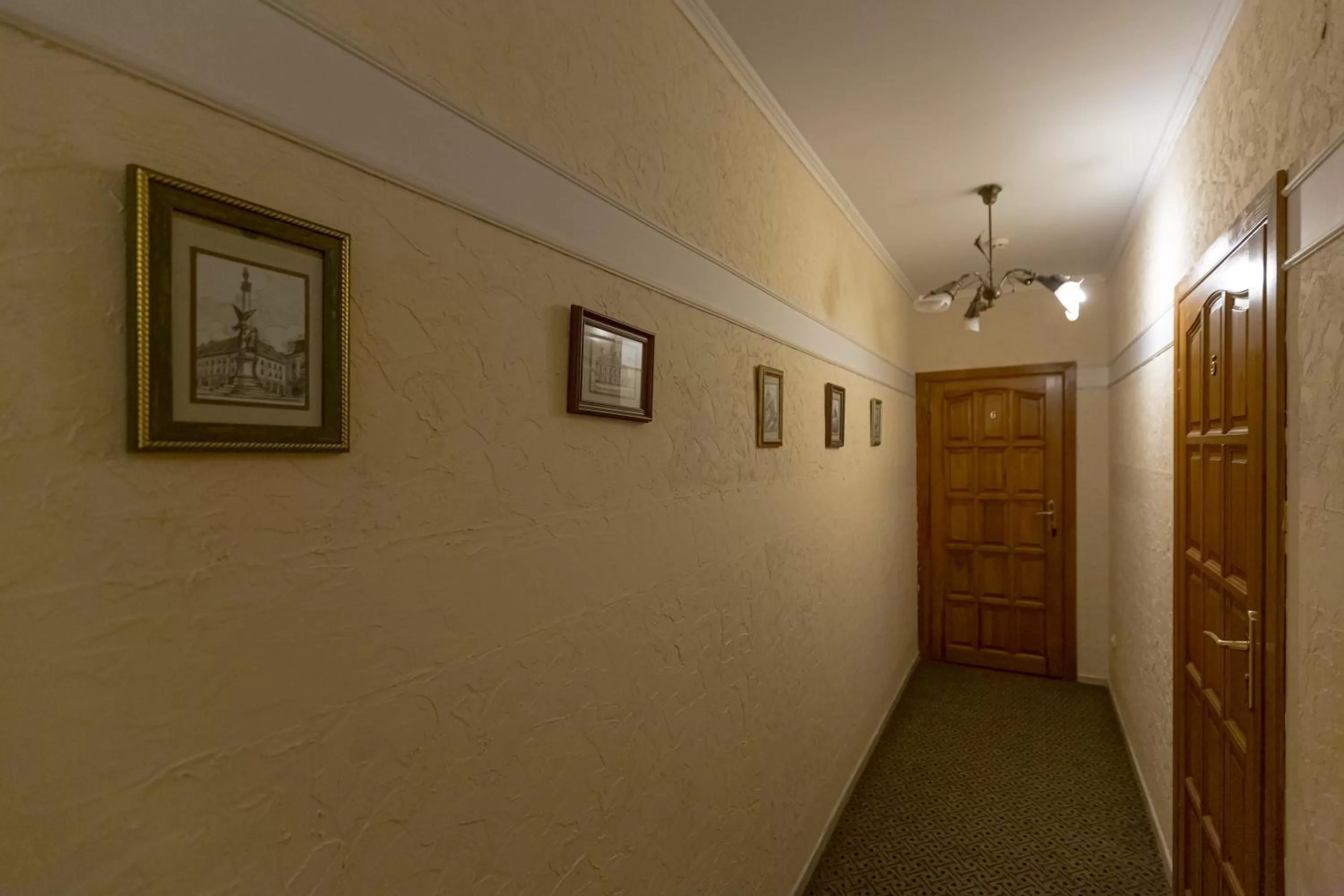 Facade/entrance in Staryi Krakiv