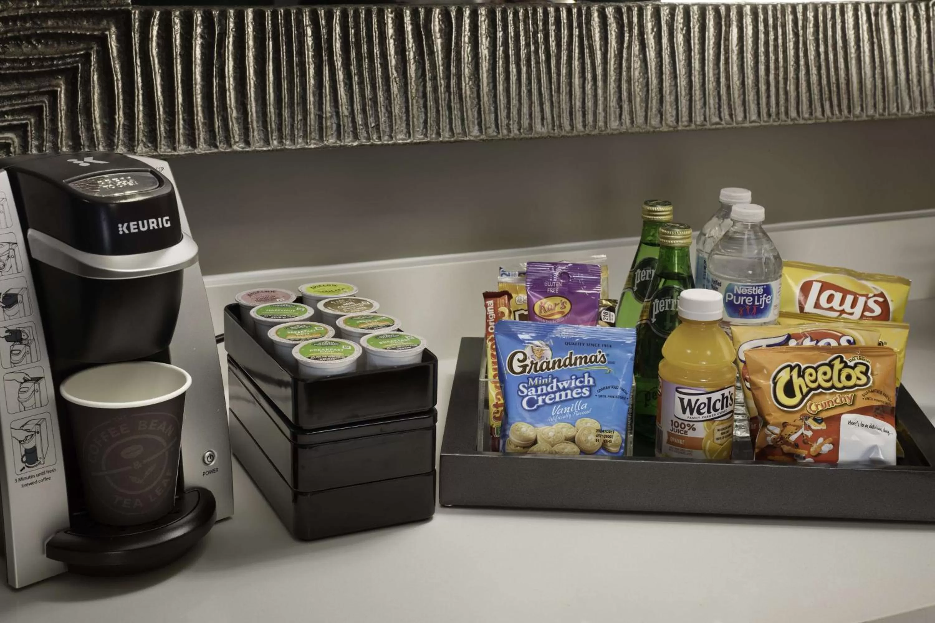 Photo of the whole room in Embassy Suites by Hilton Charlotte Uptown