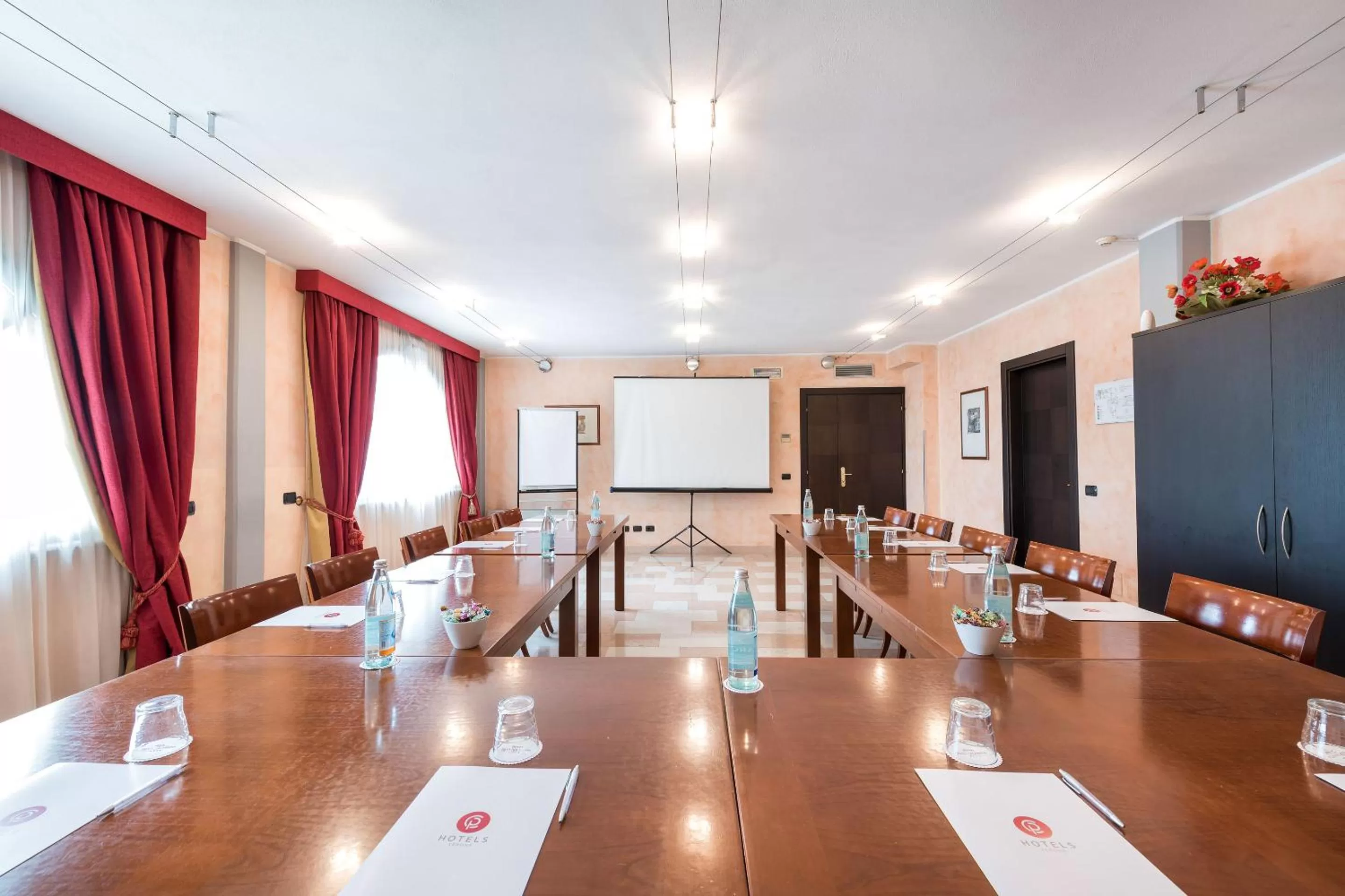 Meeting/conference room in Hotel Villa Malaspina