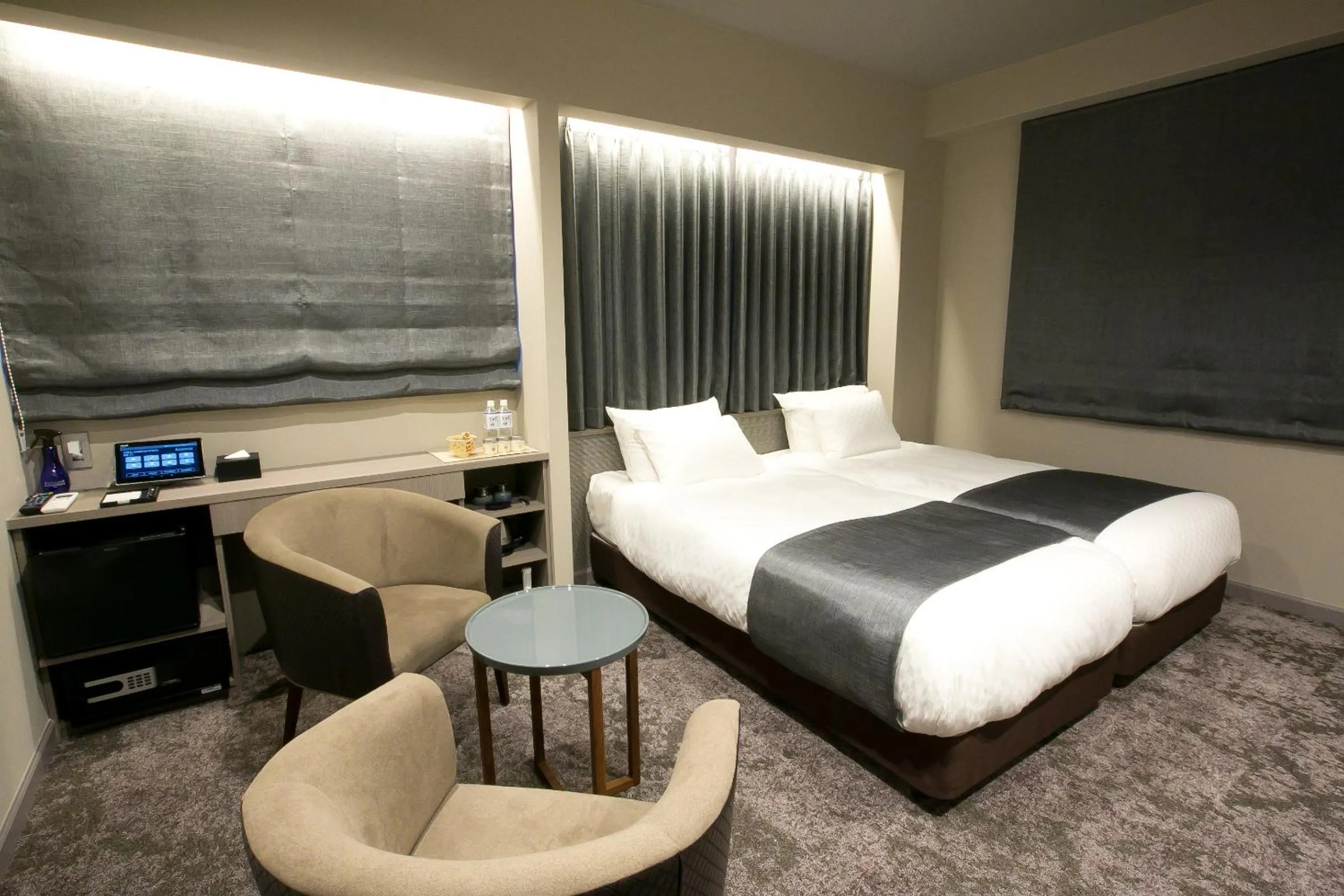 Standard Twin Room in Hotel Banister Kyoto