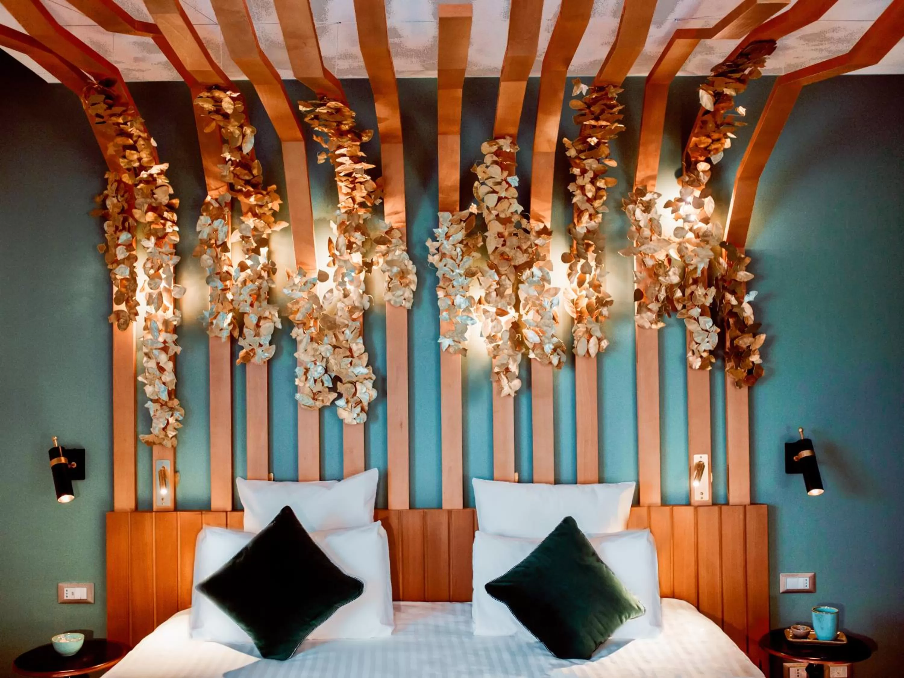 Decorative detail, Bed in Hotel Mercure Roma Corso Trieste