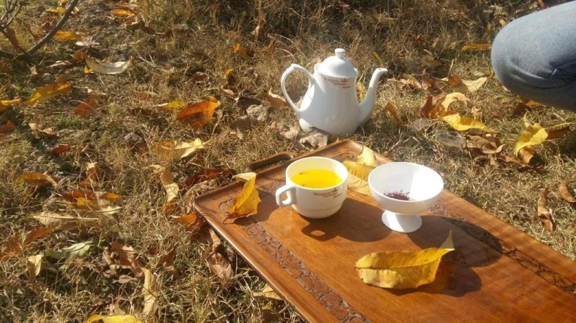 Coffee/tea facilities in Wangnoo Heritage Houseboats
