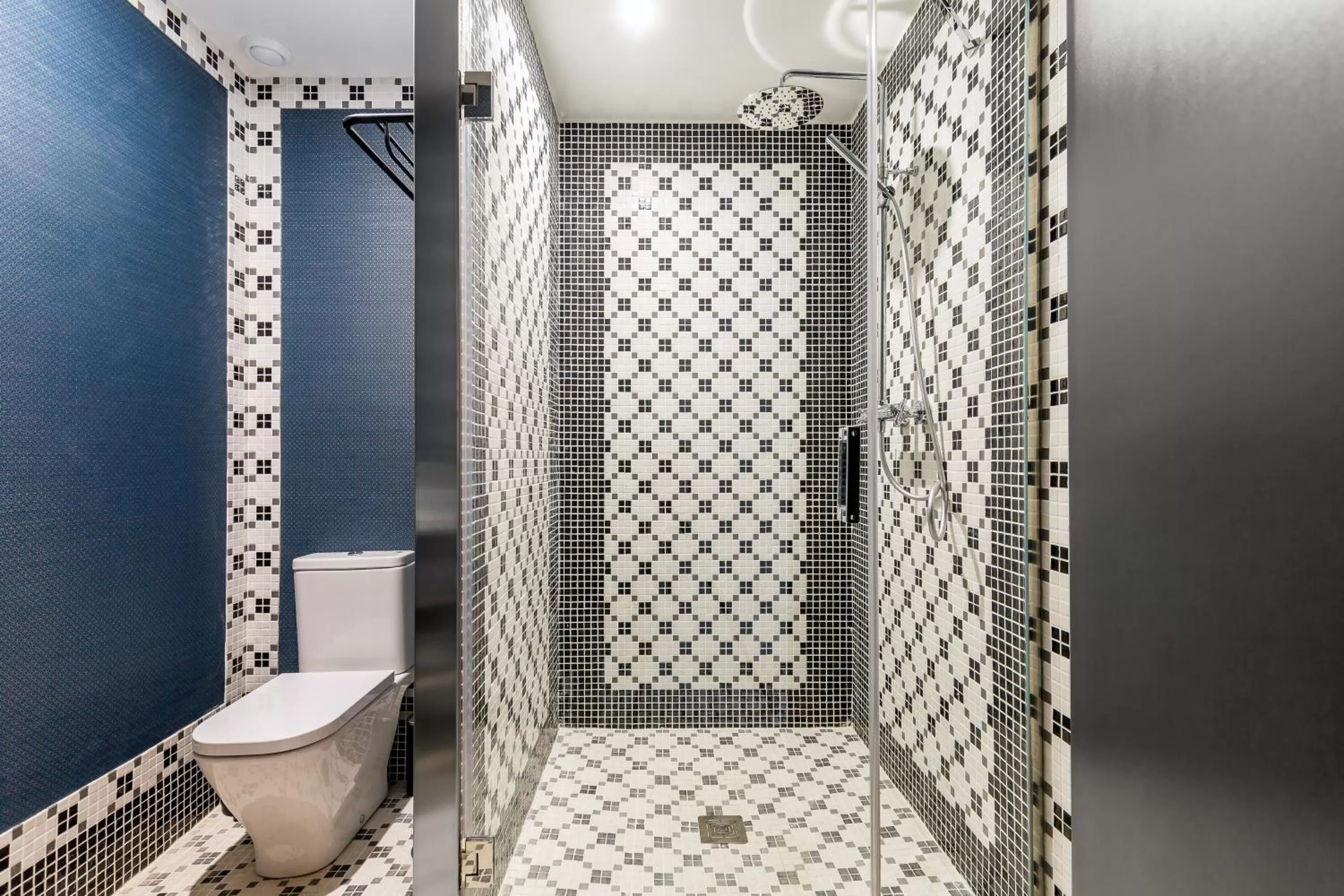 Shower in Room Mate Collection Alba, Madrid