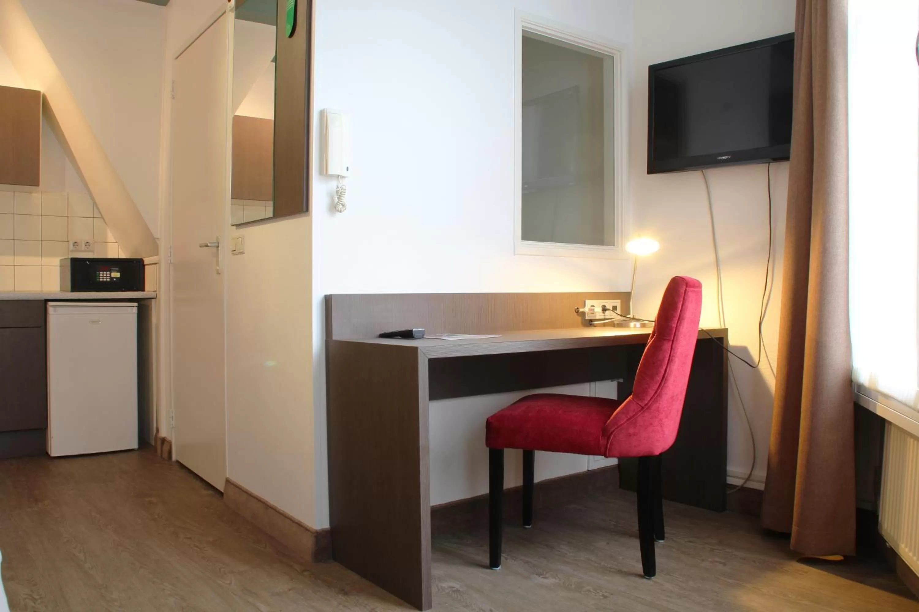 Decorative detail in Avenue Hotel