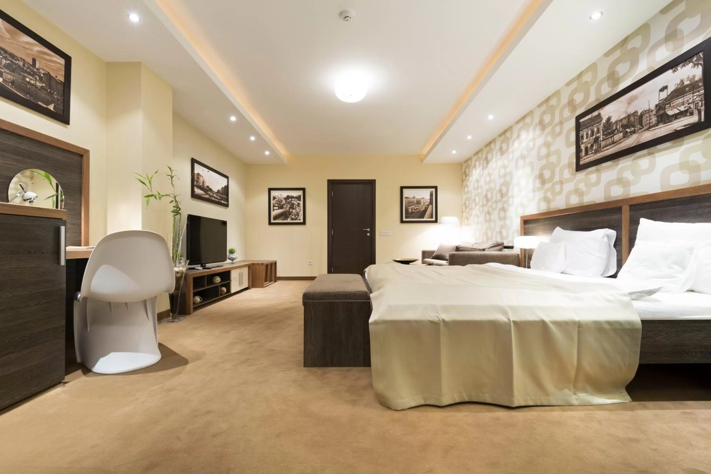 Photo of the whole room in Belgrade Boutique House