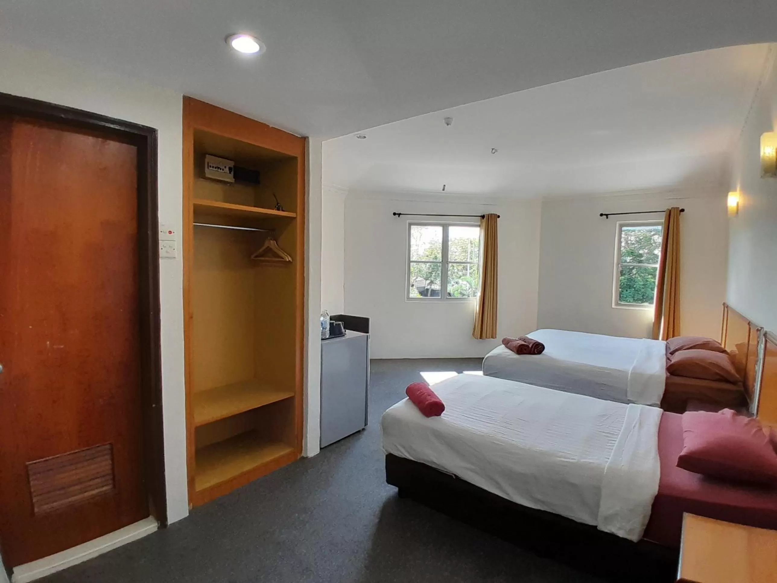 Toilet, Bed in THE ZULEY HERITAGE HOTEL