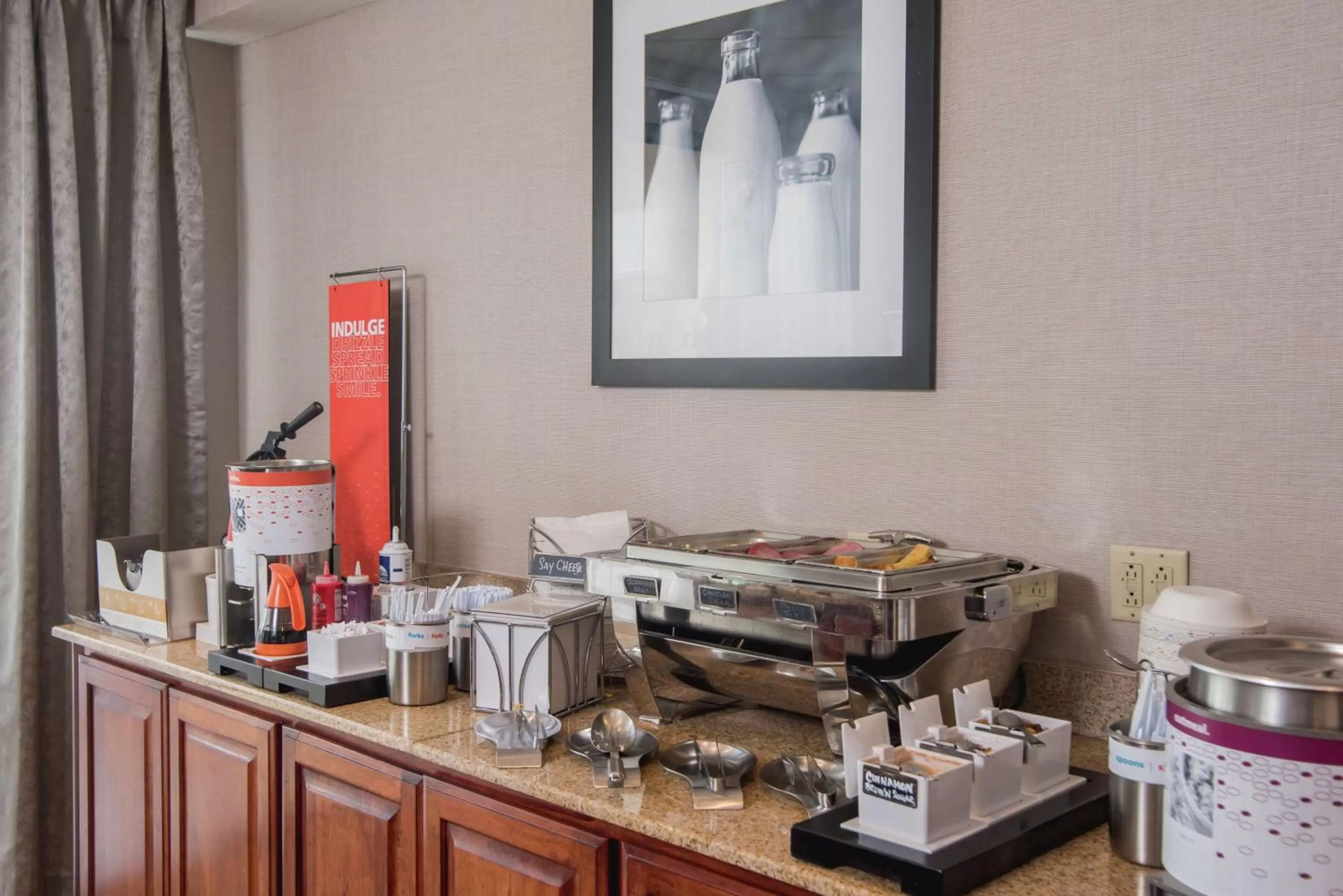 Breakfast, Restaurant/Places to Eat in Hampton Inn Joplin