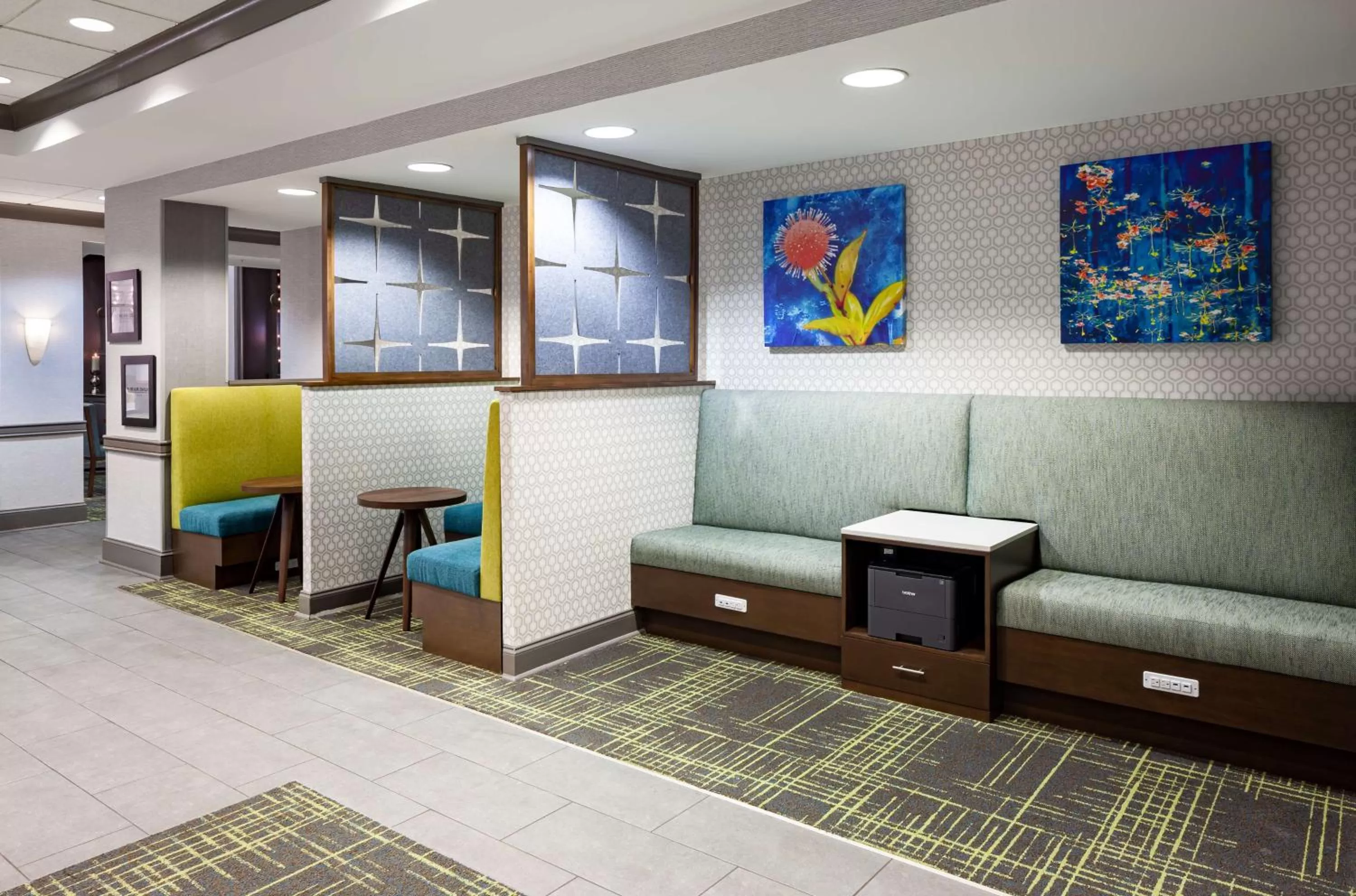 Business facilities in Hampton Inn & Suites Mobile I-65@ Airport Boulevard