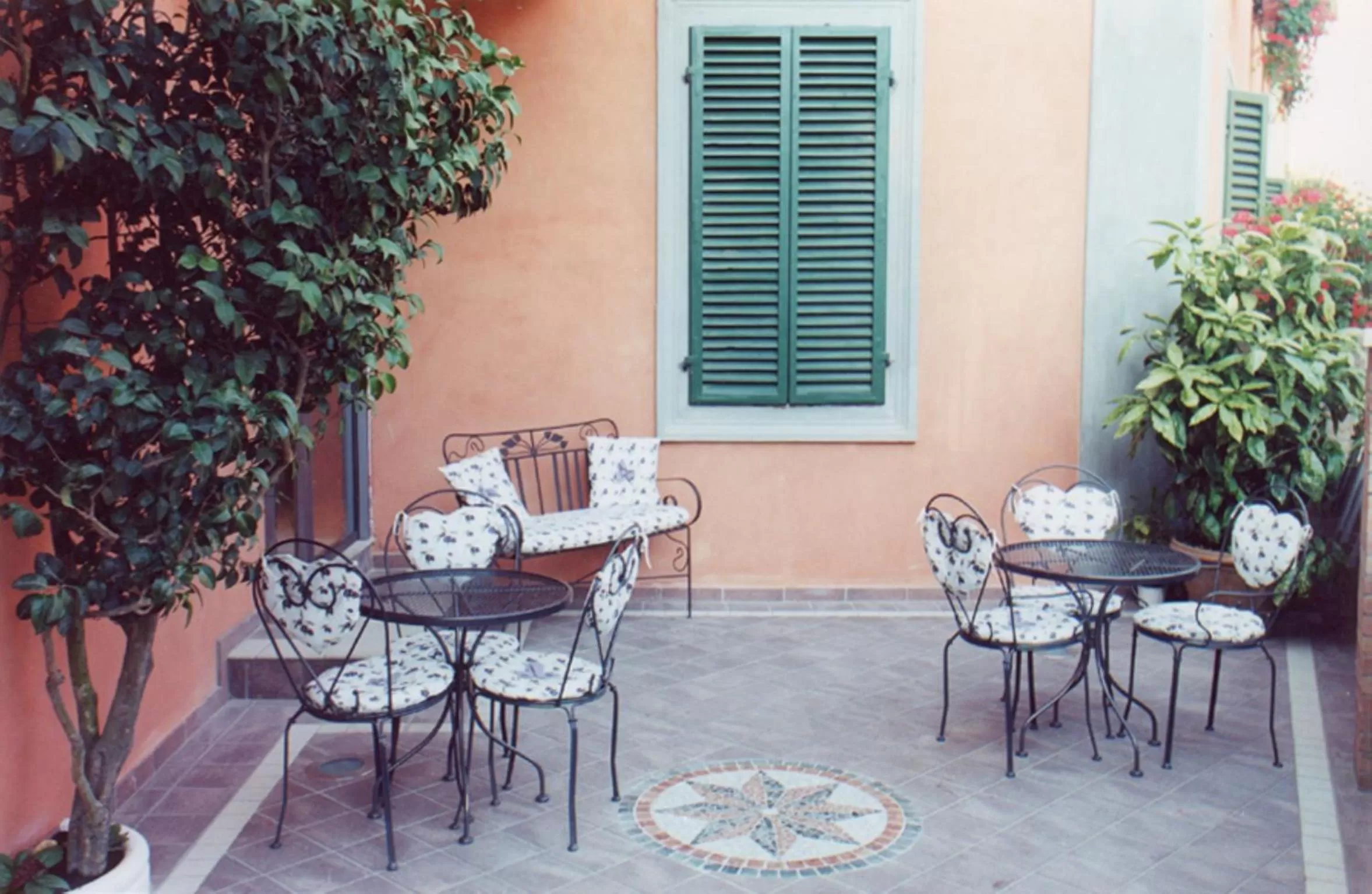 Garden, Patio/Outdoor Area in Villa Piccola Siena