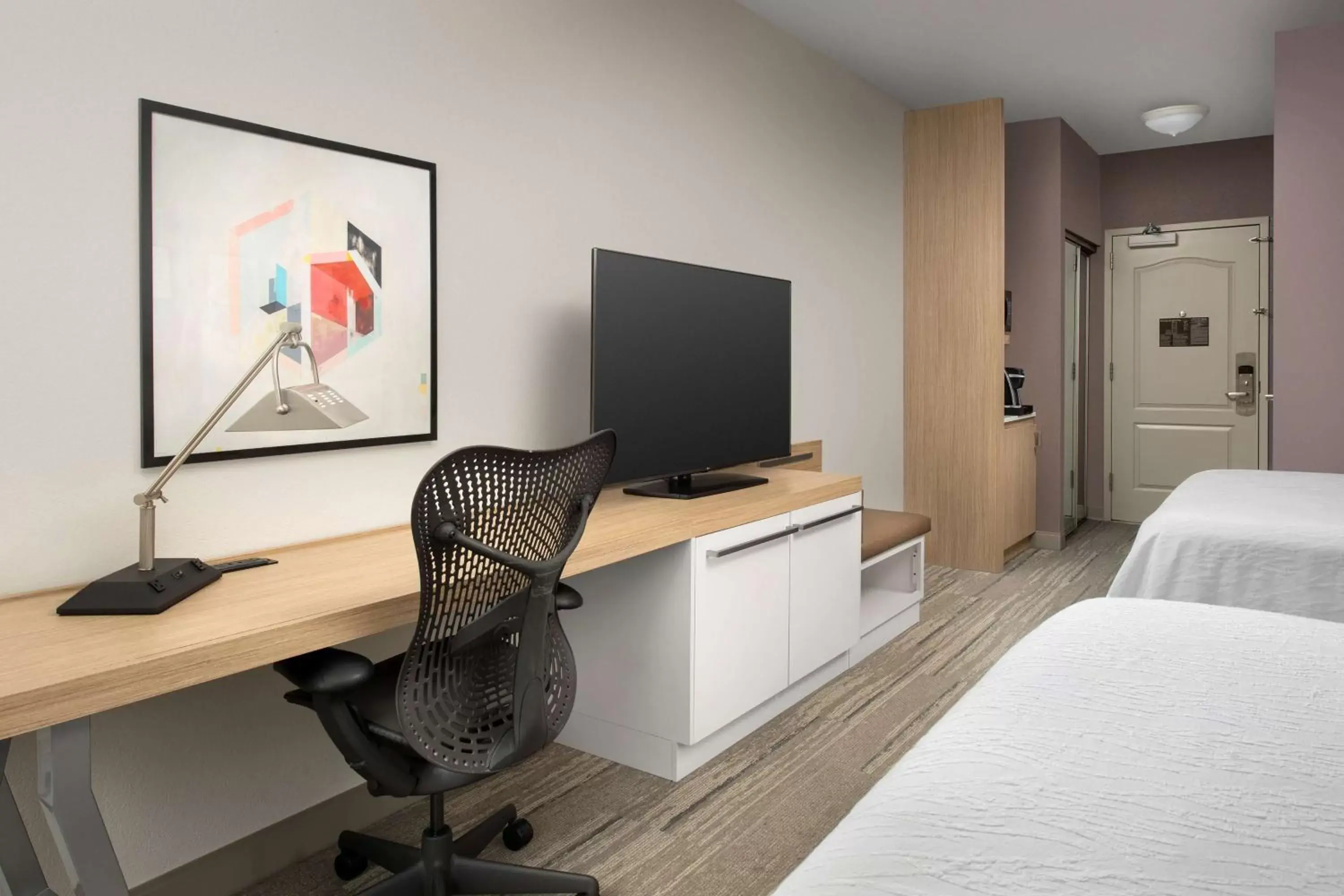 Queen Room with Two Queen Beds in Hilton Garden Inn Knoxville West/Cedar Bluff Queen Room with Two Queen Beds in Hilton Garden Inn Knoxville West/Cedar Bluff