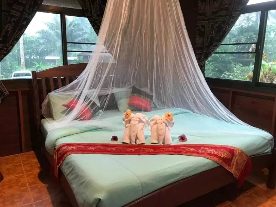 Bedroom, Bed in Khao Sok River & Jungle Resort