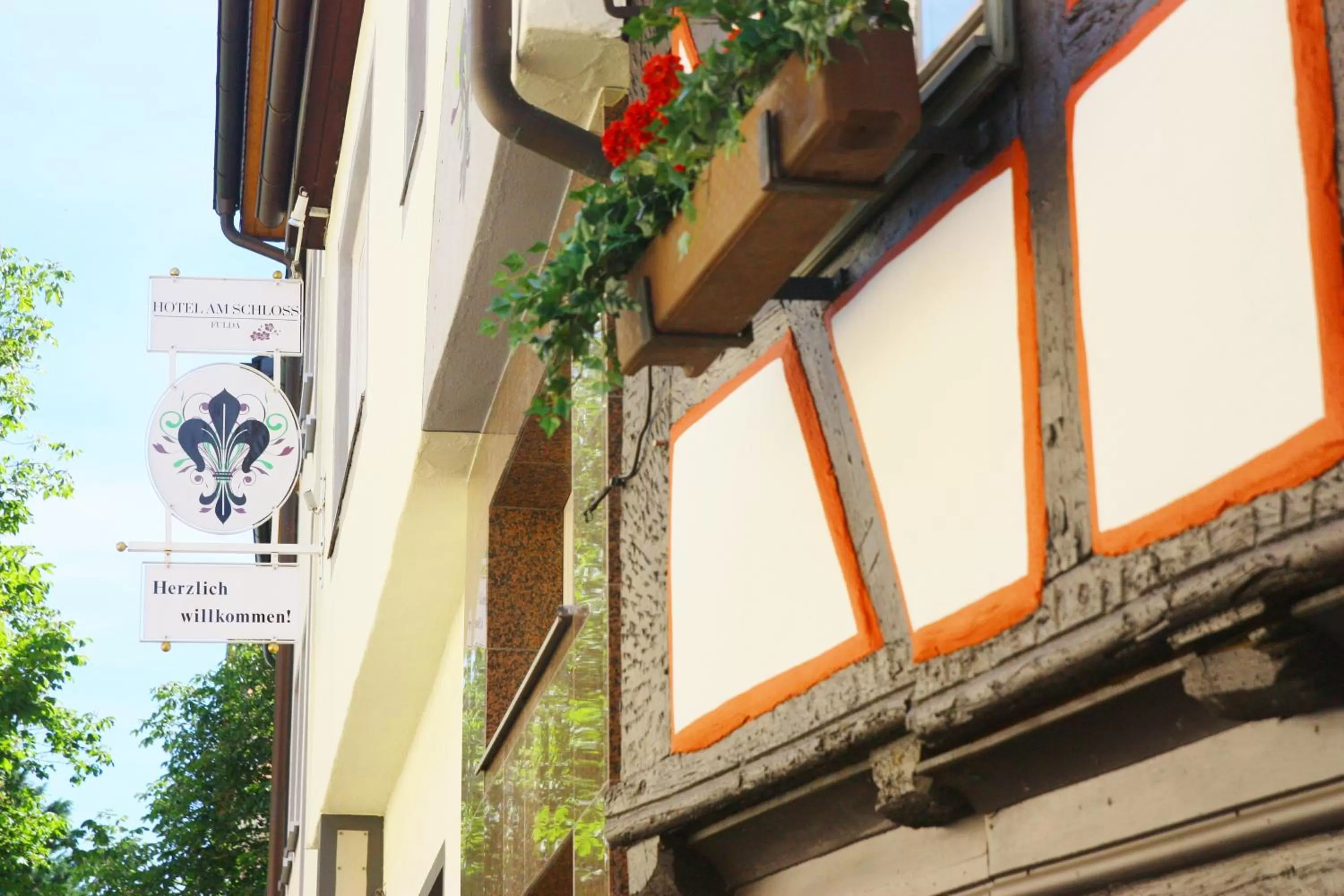 Facade/entrance in Hotel am Schloss