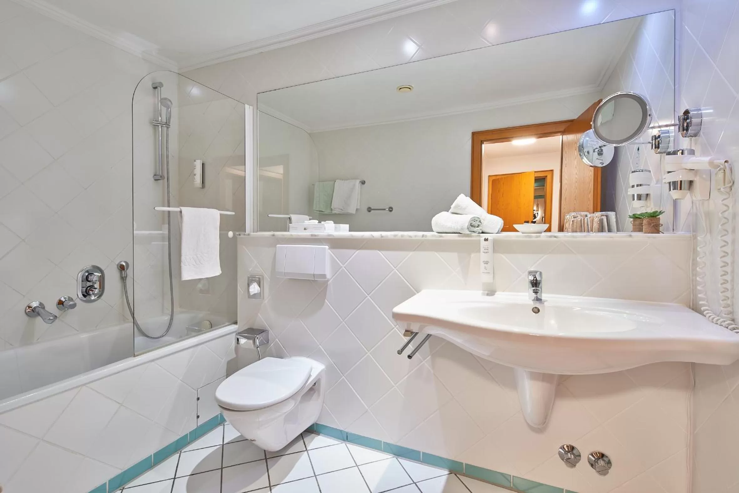 Bathroom in Hotel St. Georg Garni