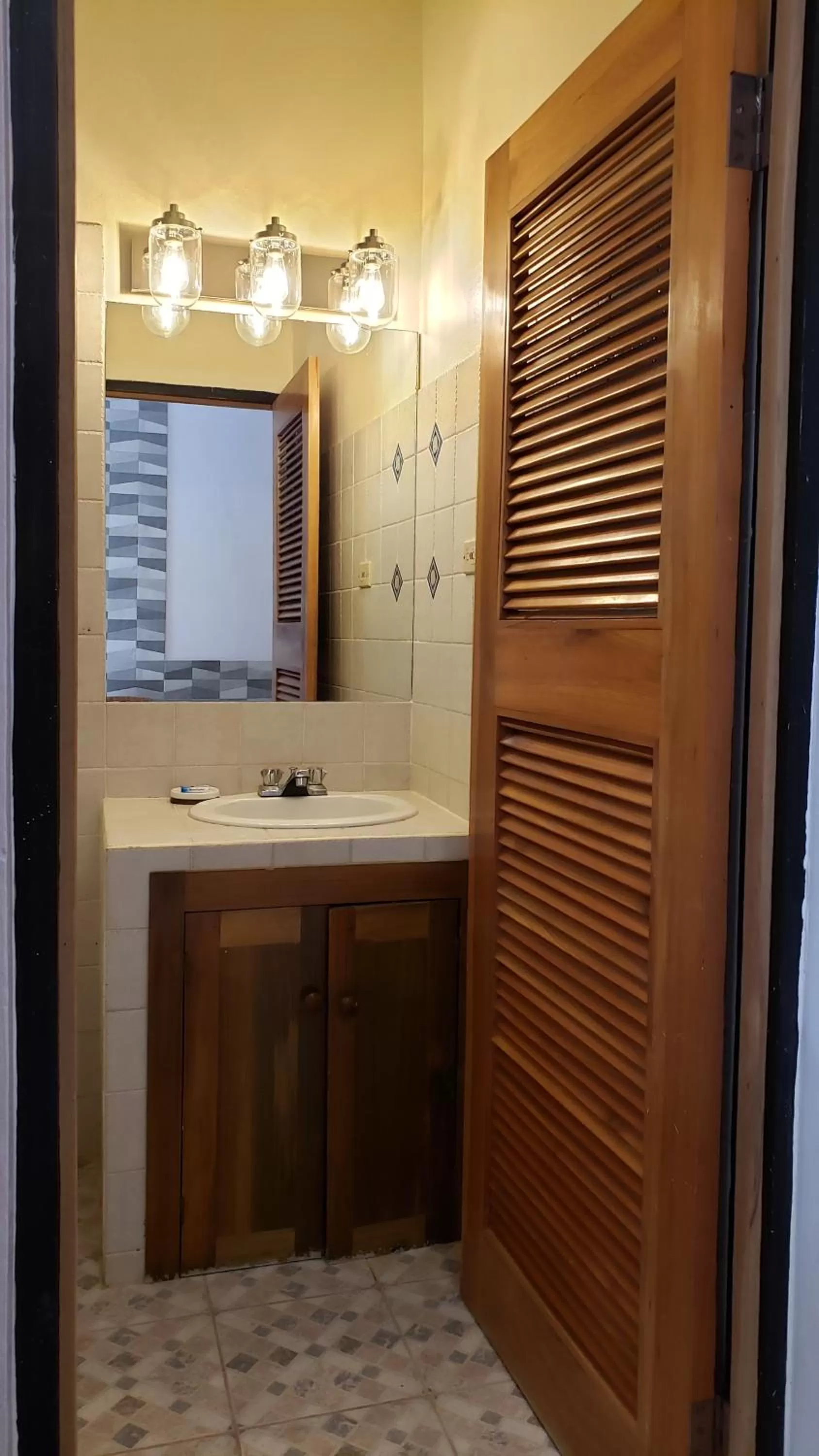 Bathroom in Sunrise Club Hotel