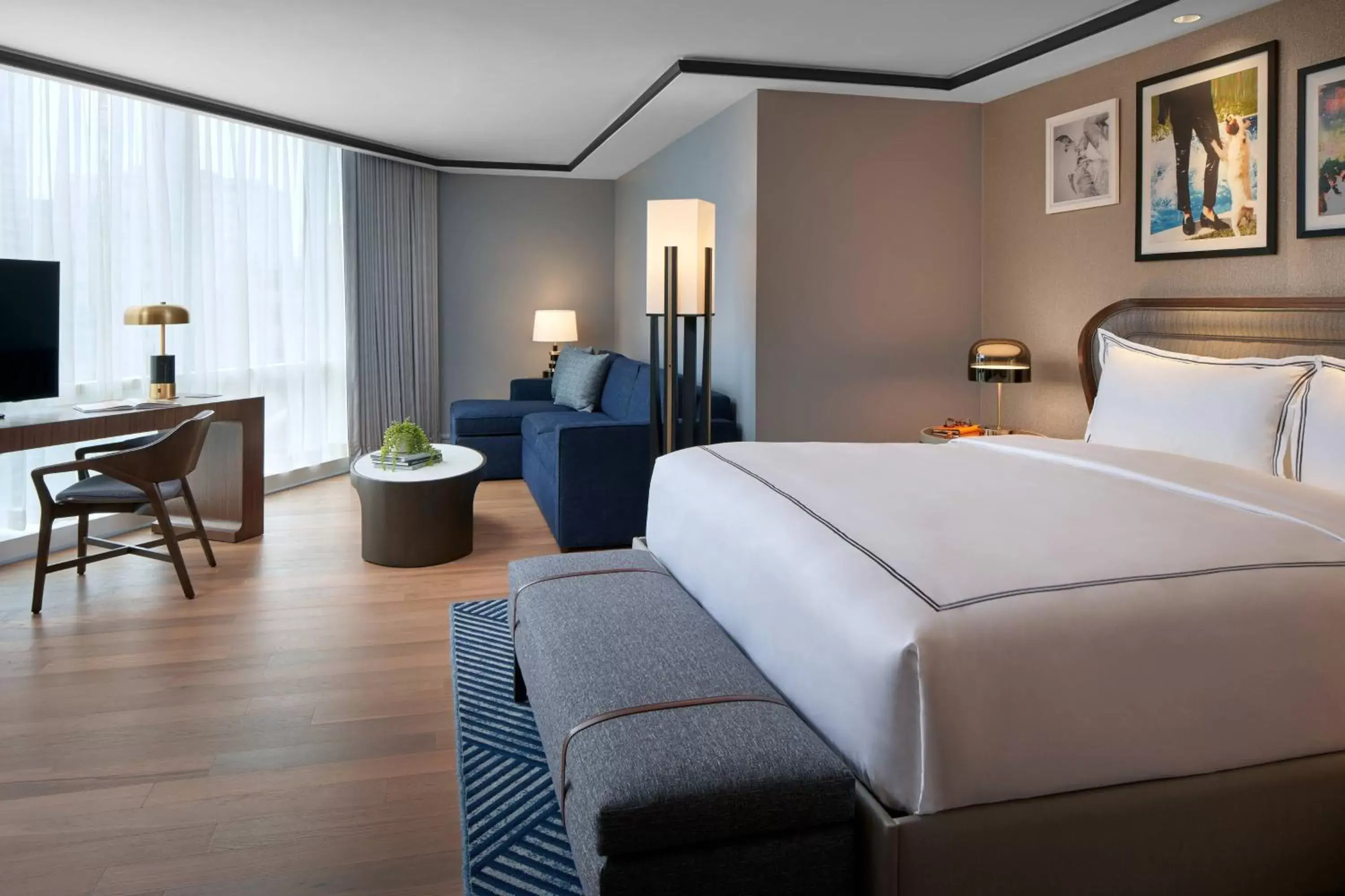 Large Guest room with King Bed in The Opus Westchester, Autograph Collection Large Guest room with King Bed in The Opus Westchester, Autograph Collection