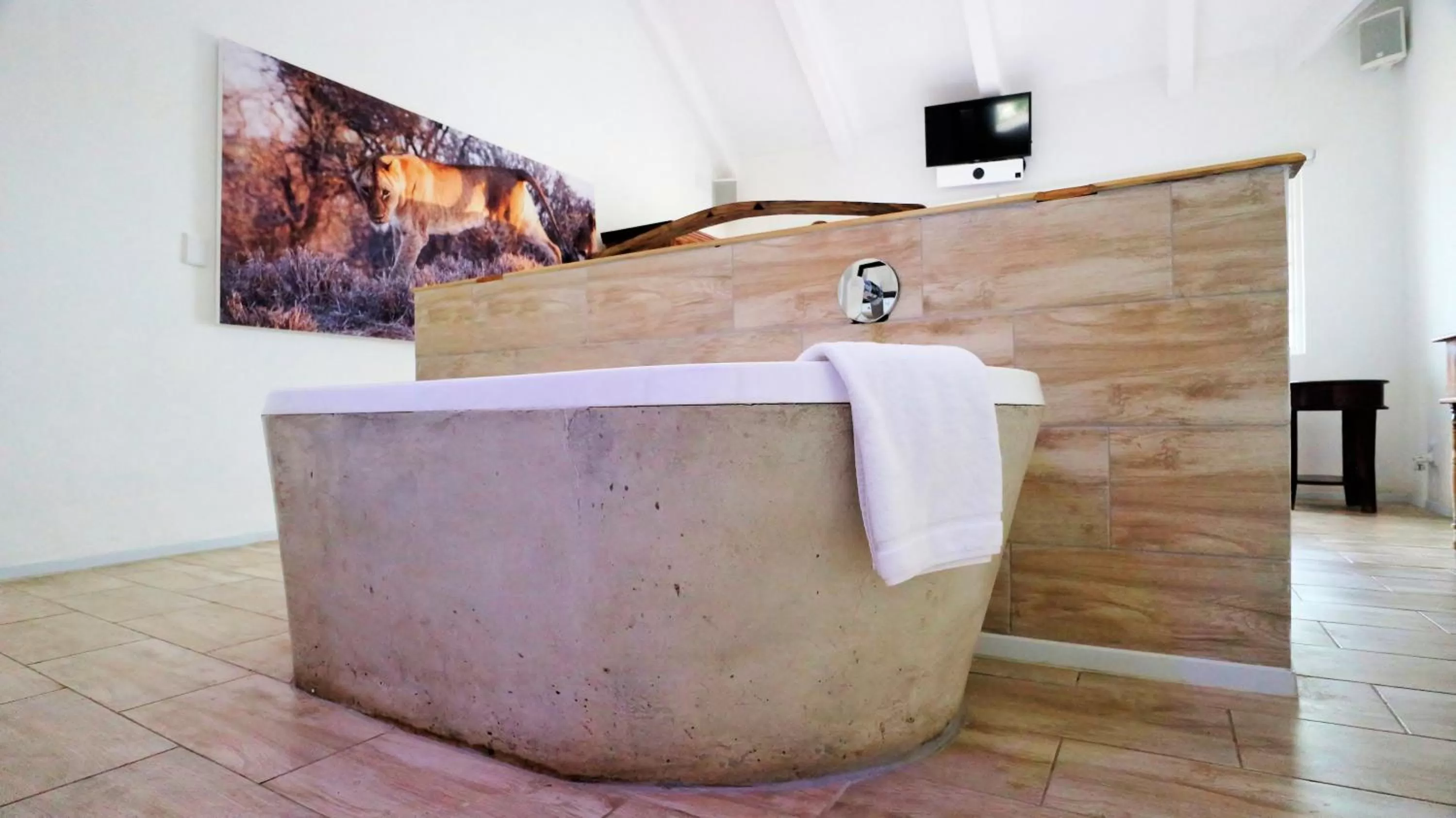 Bath in theLAB Robertson