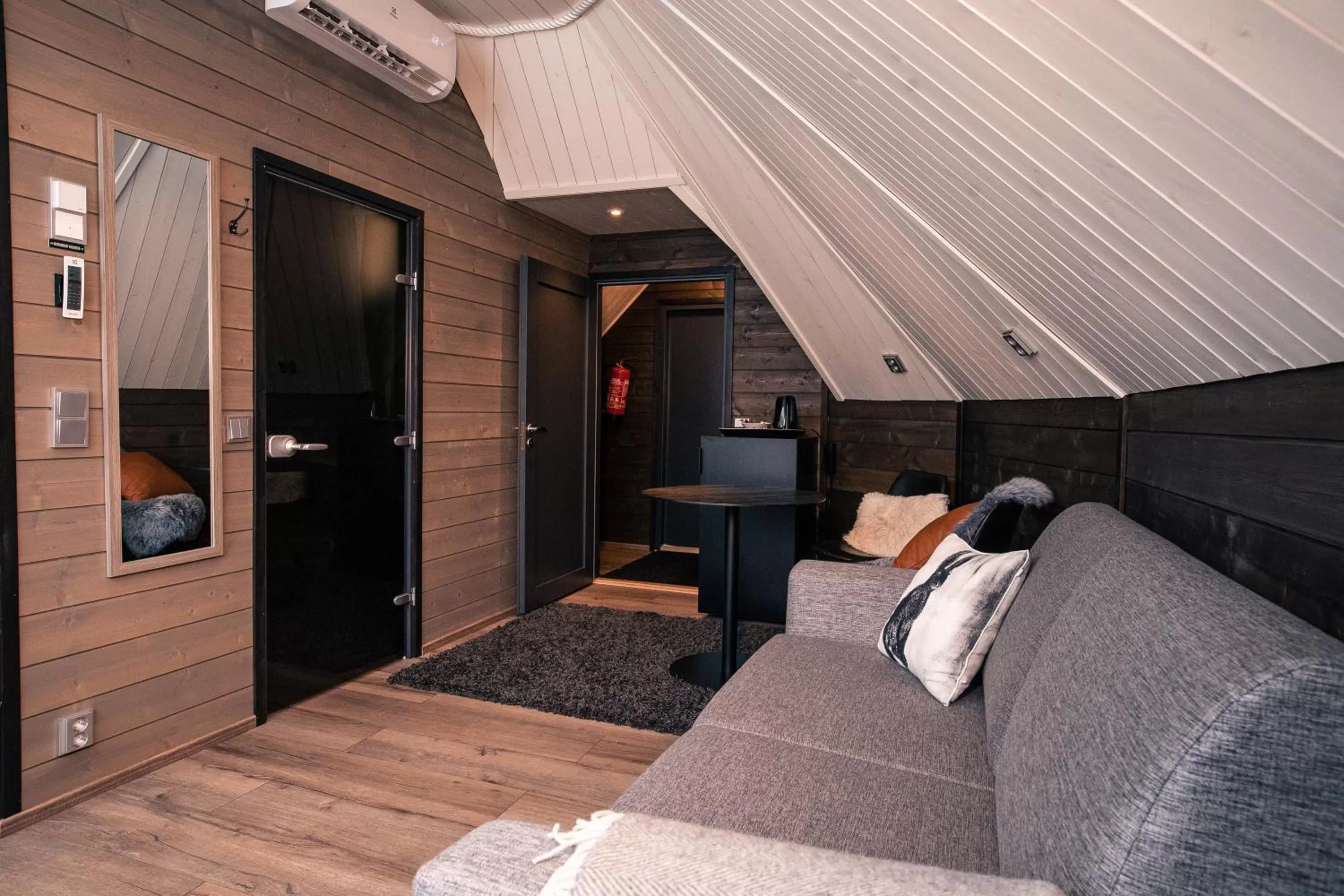 Living room, Bed in Apukka Resort