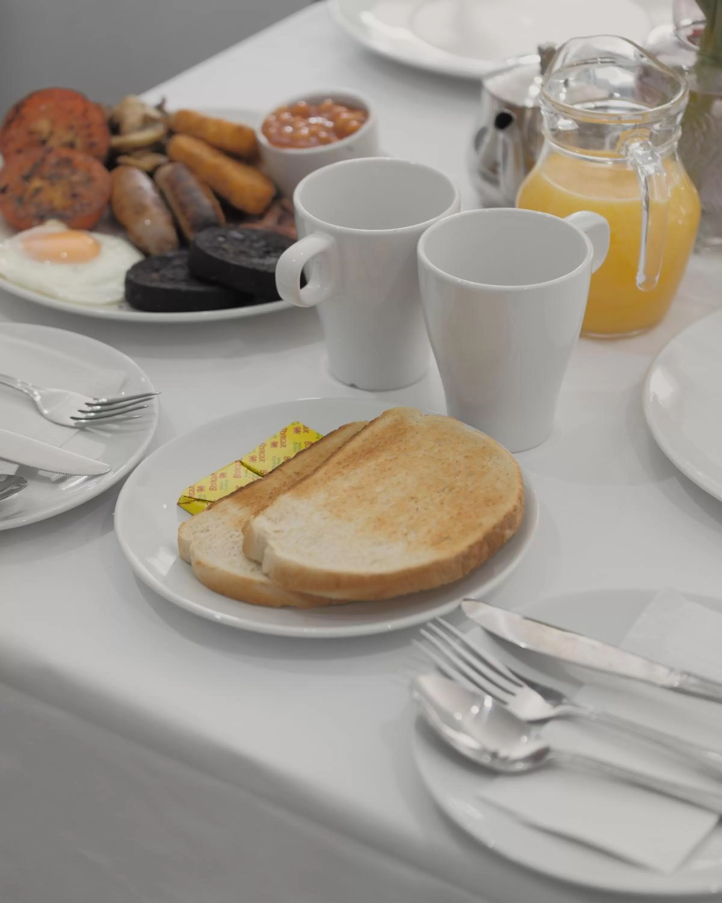 Food and drinks in Best Western Ebbw Vale