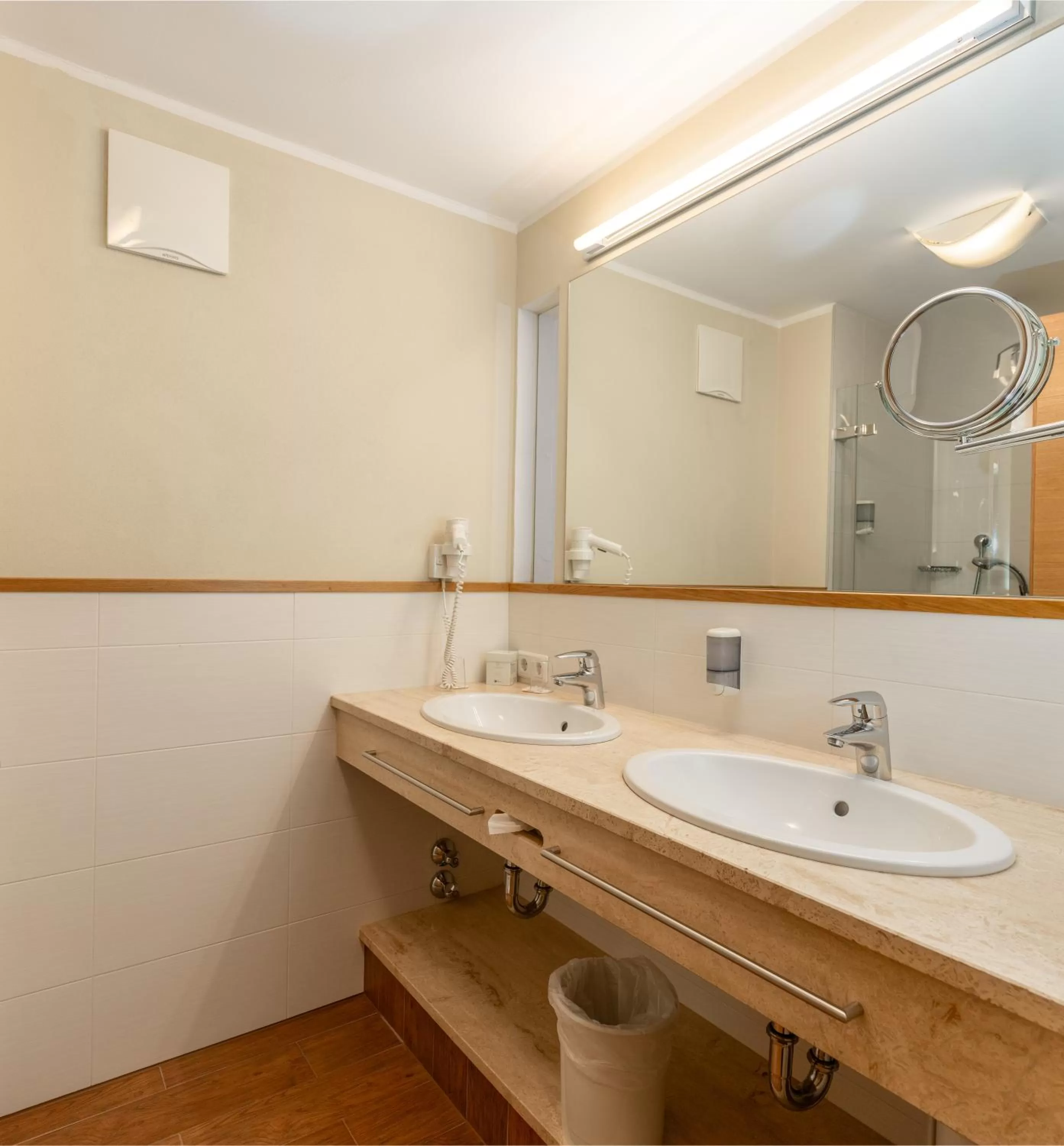 Bathroom in Hotel Schwarzer Adler