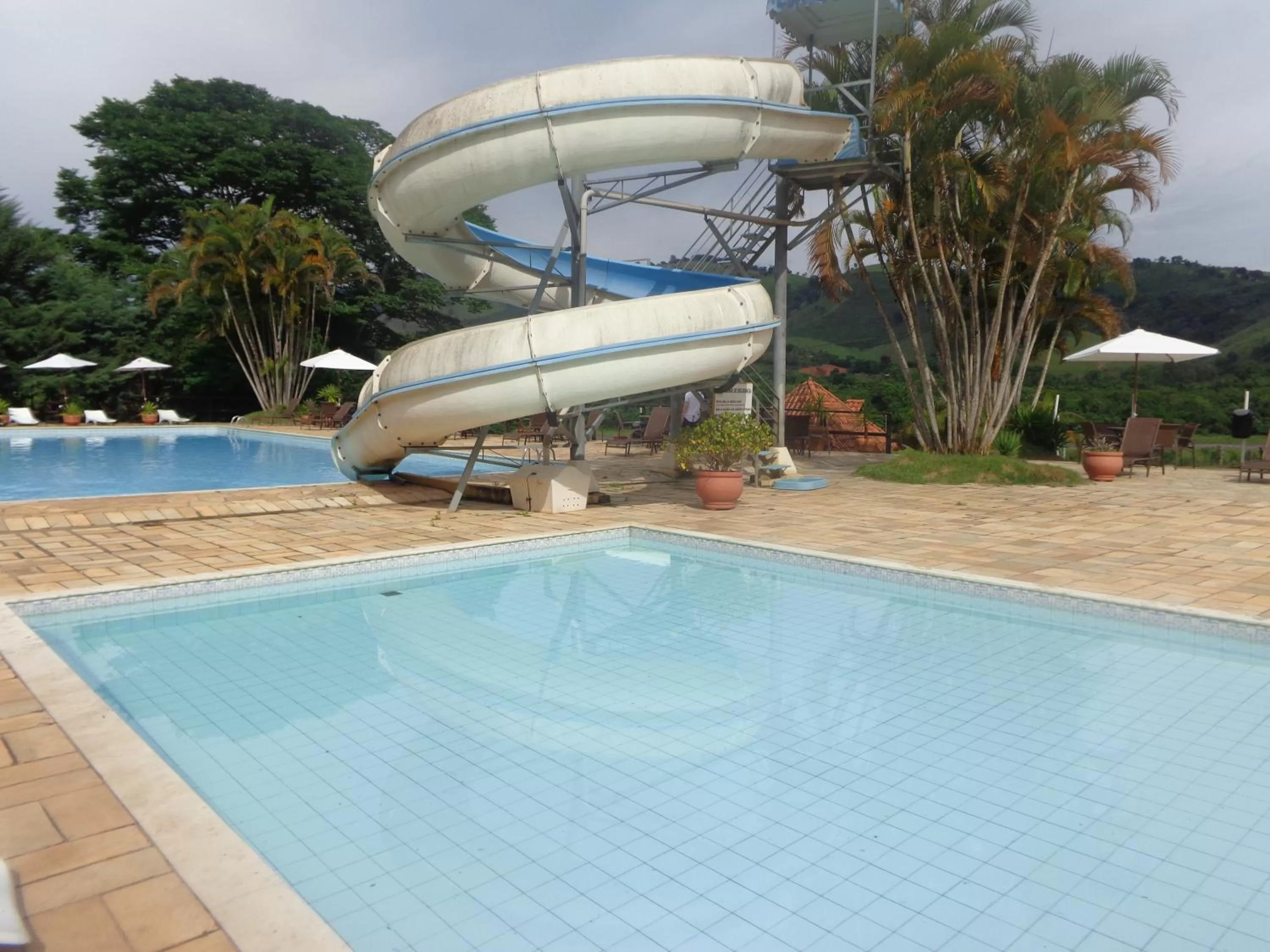 Swimming Pool in Pousada Le Sapê