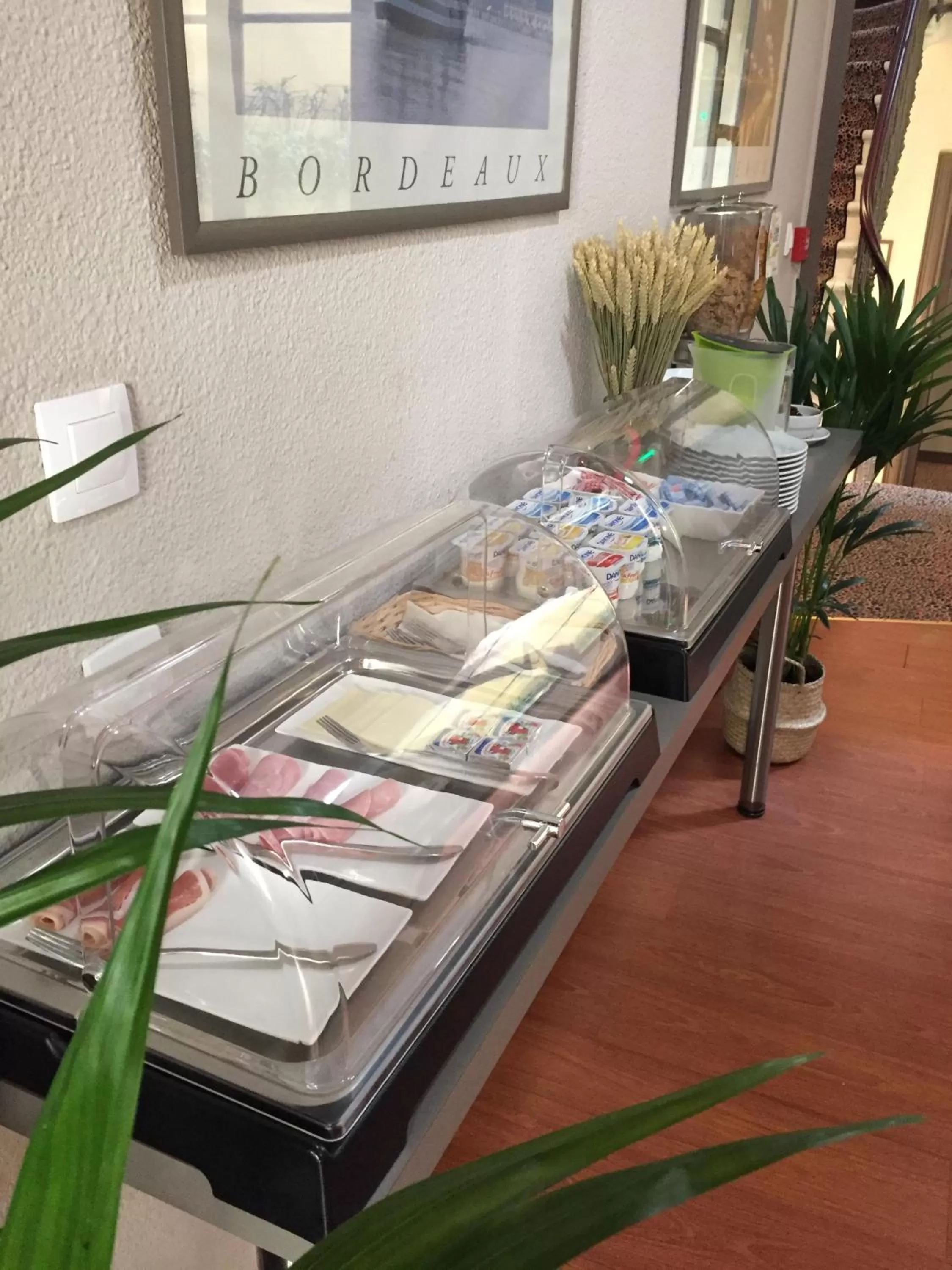 Breakfast in Hotel Gambetta